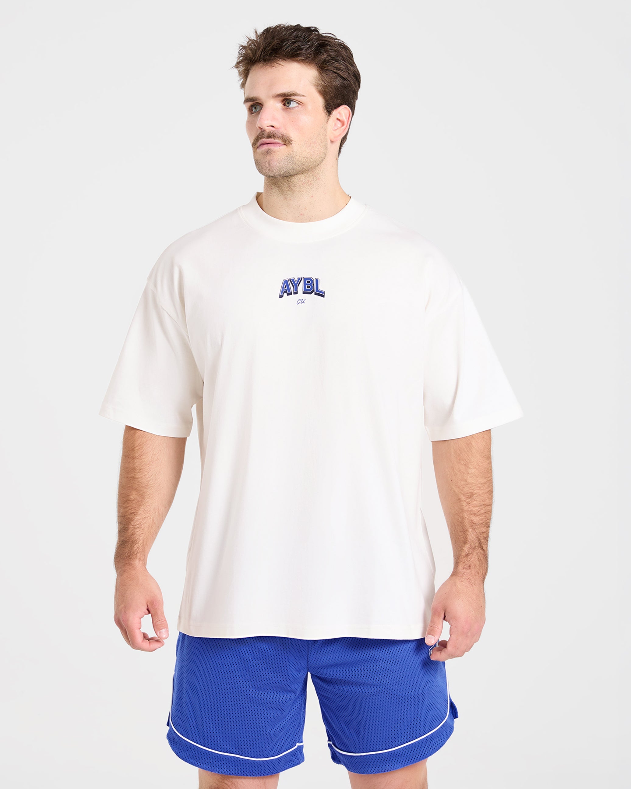 Cam Kissel x Refuse to Blend in Oversized T Shirt - Off Weiß