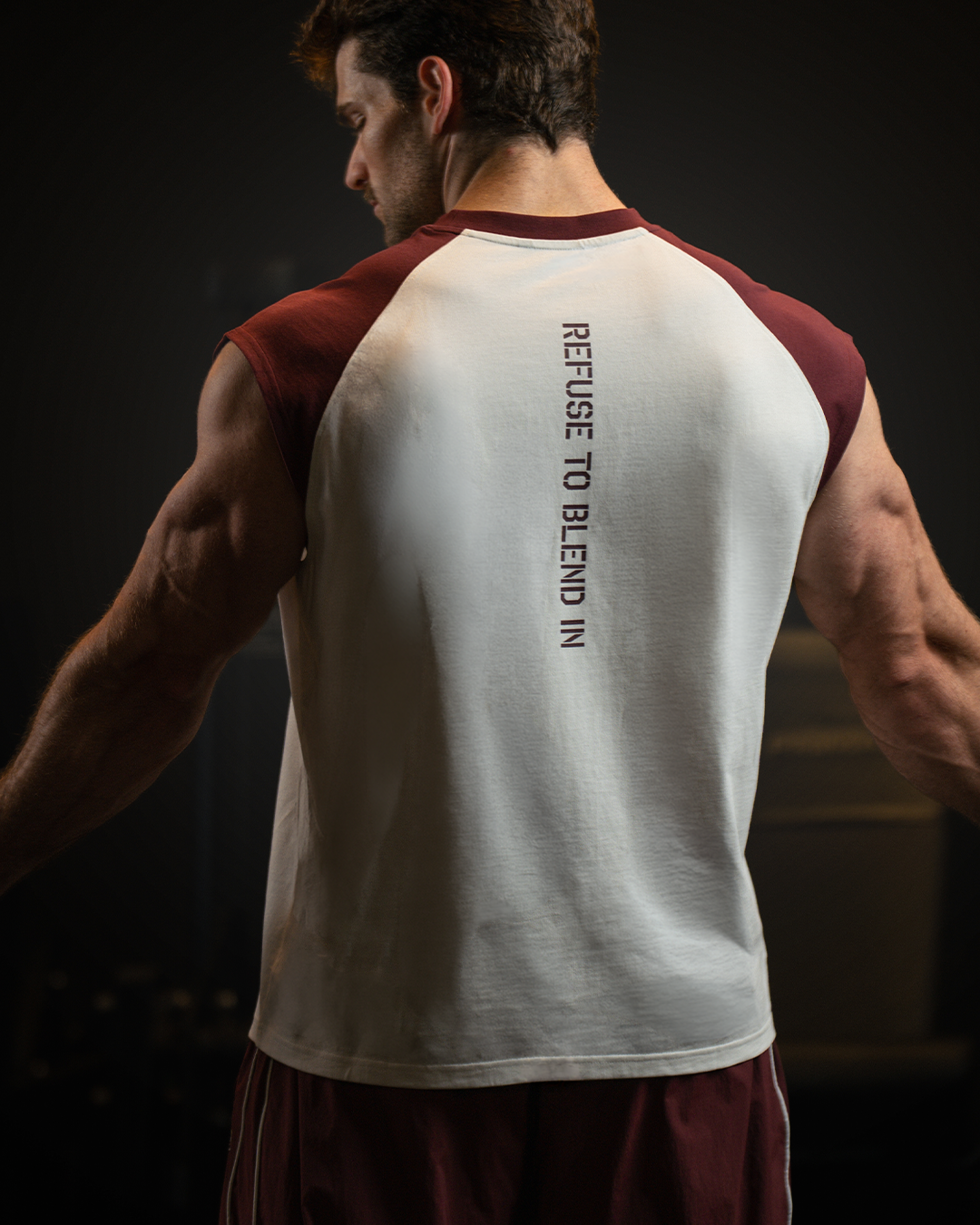 Cam Kissel x Contrast Oversized Tank - Off Weiß/Burgundy