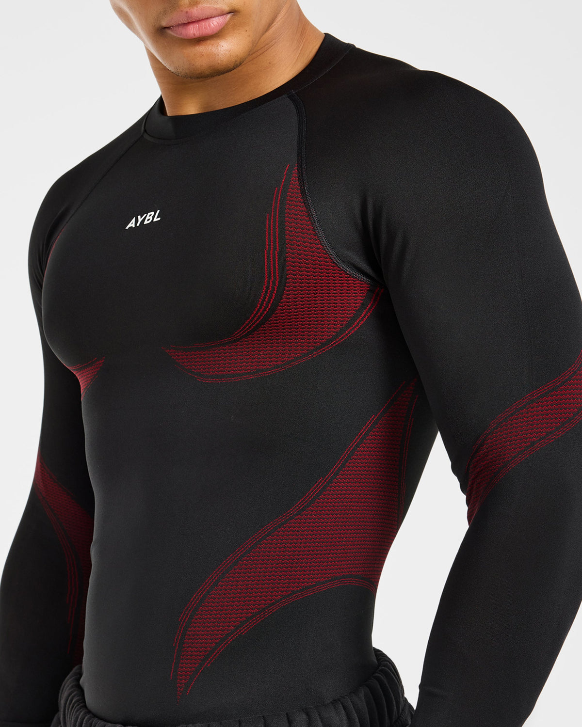 Charge Seamless Long Sleeve T Shirt - Schwarz/Rot