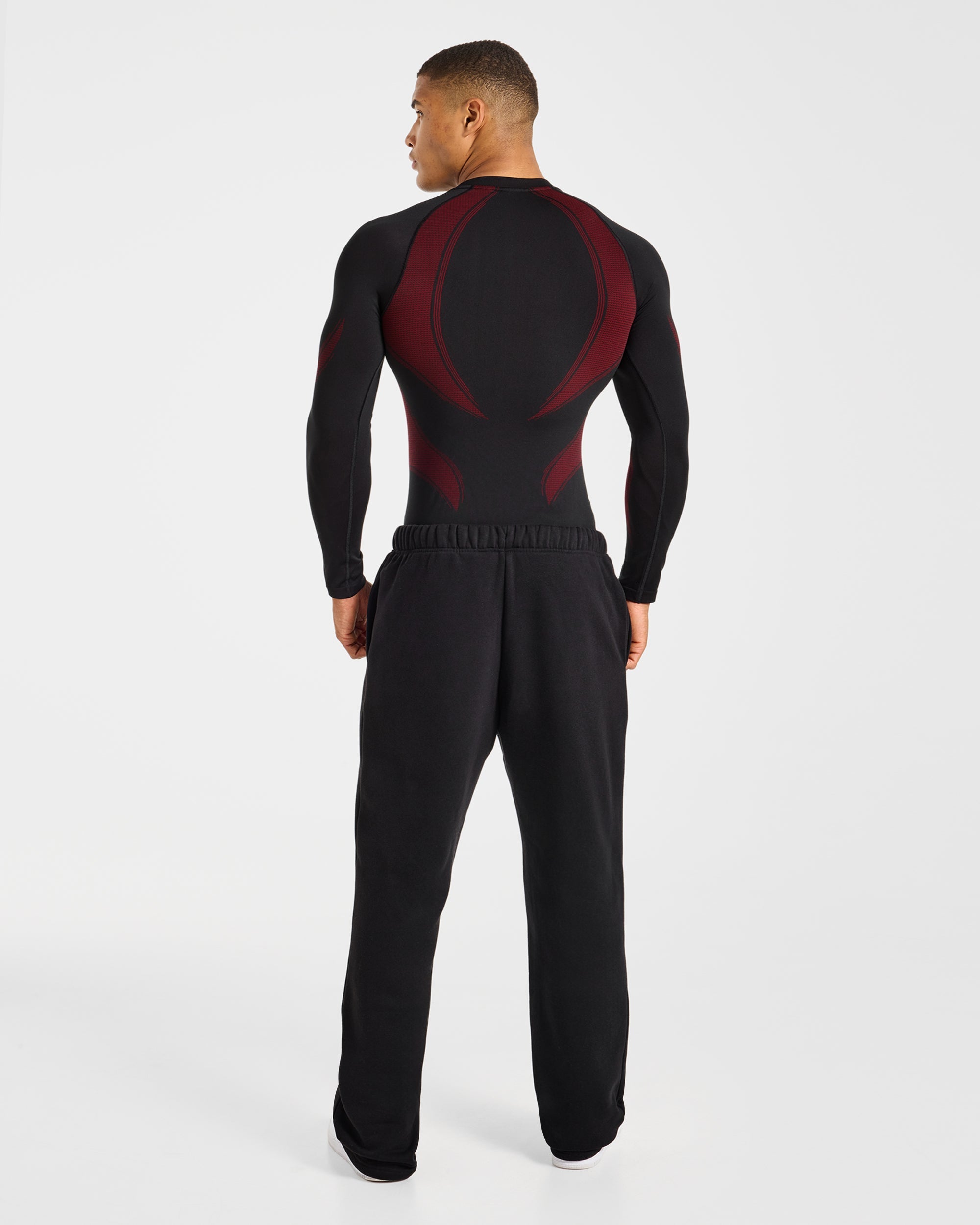 Charge Seamless Long Sleeve T Shirt - Schwarz/Rot