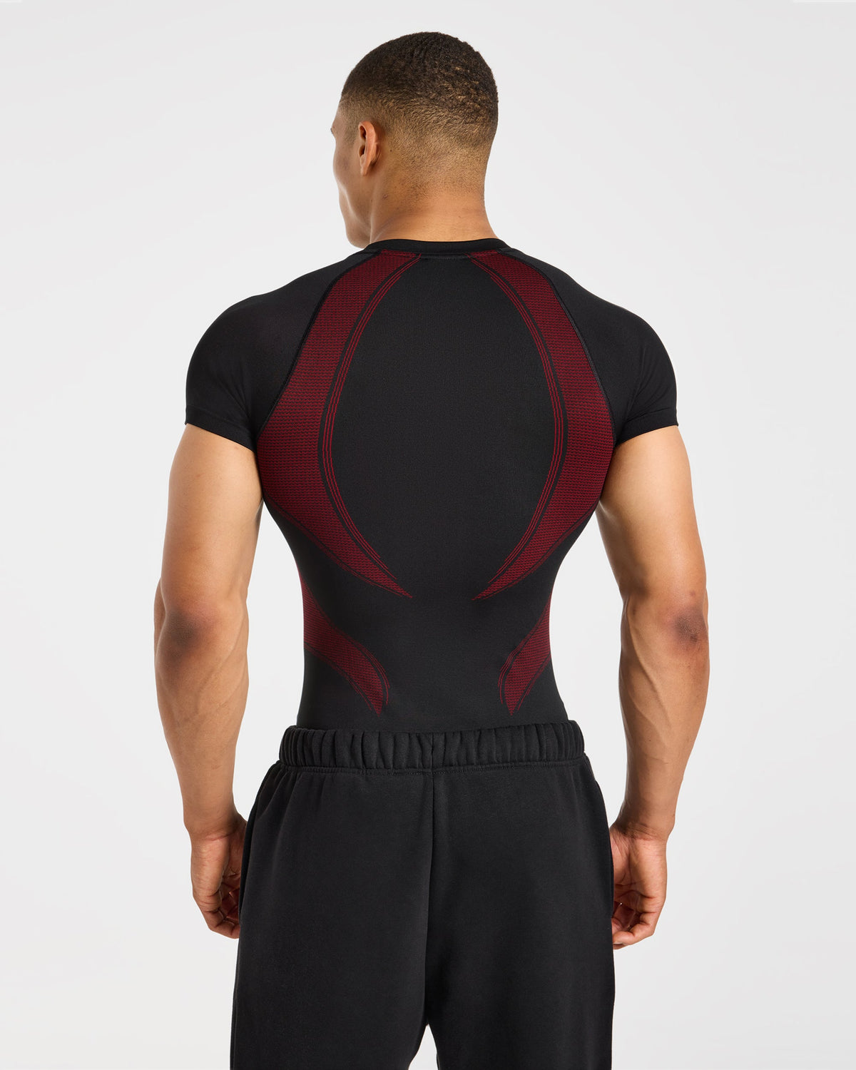 Charge Seamless T Shirt - Schwarz/Rot