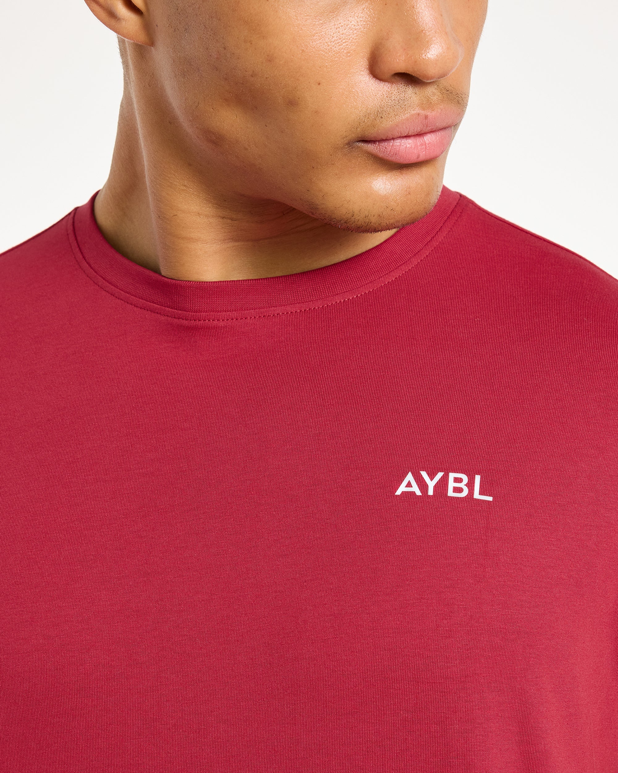 Essential T Shirt - Vintage Rot