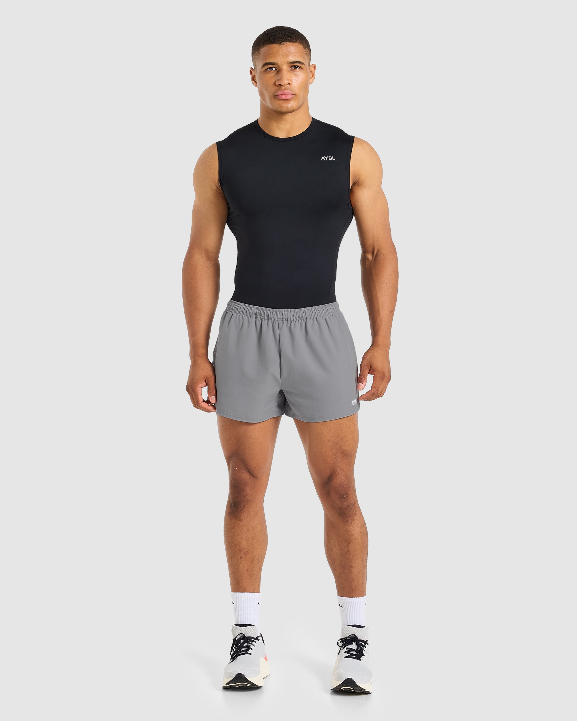 Core 3" Shorts - Grau