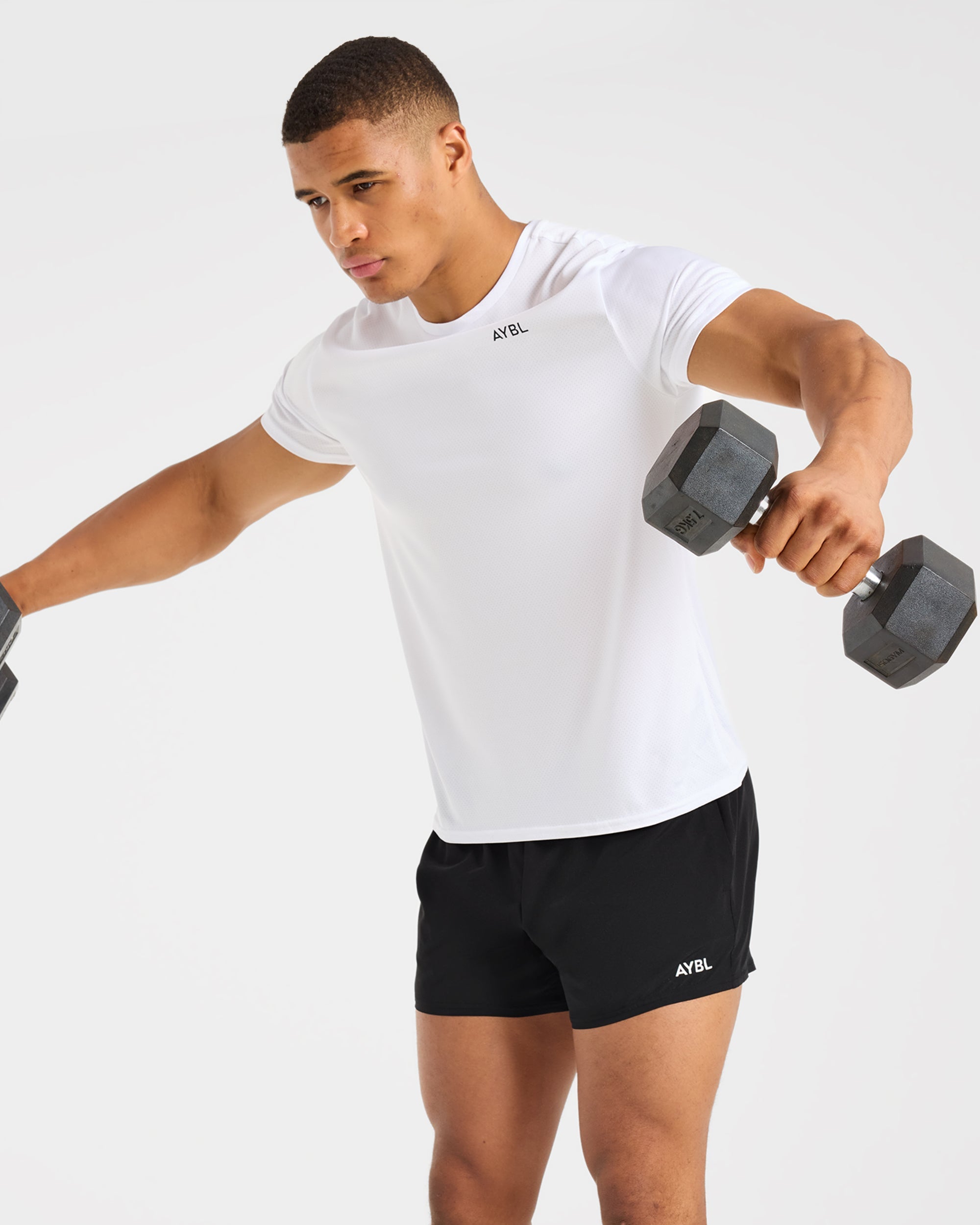 Core 3" Shorts - Schwarz