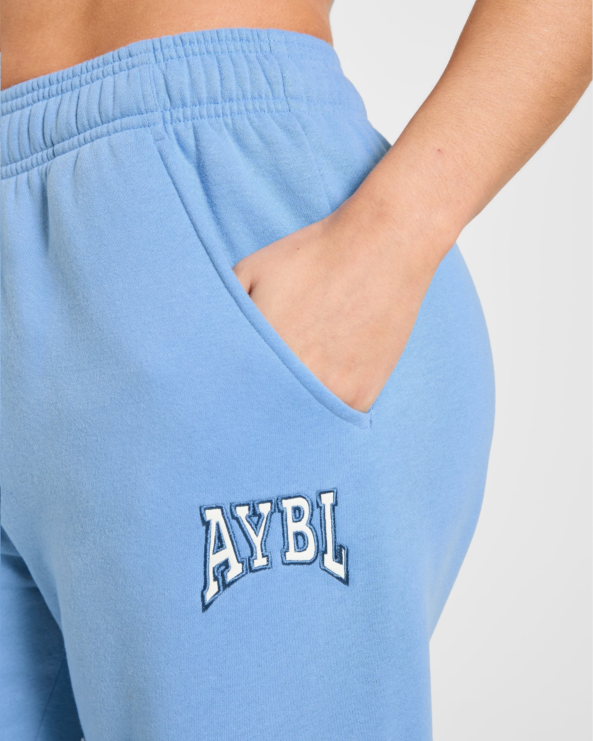 AYBL Club Oversized Straight Leg Joggers - Blau