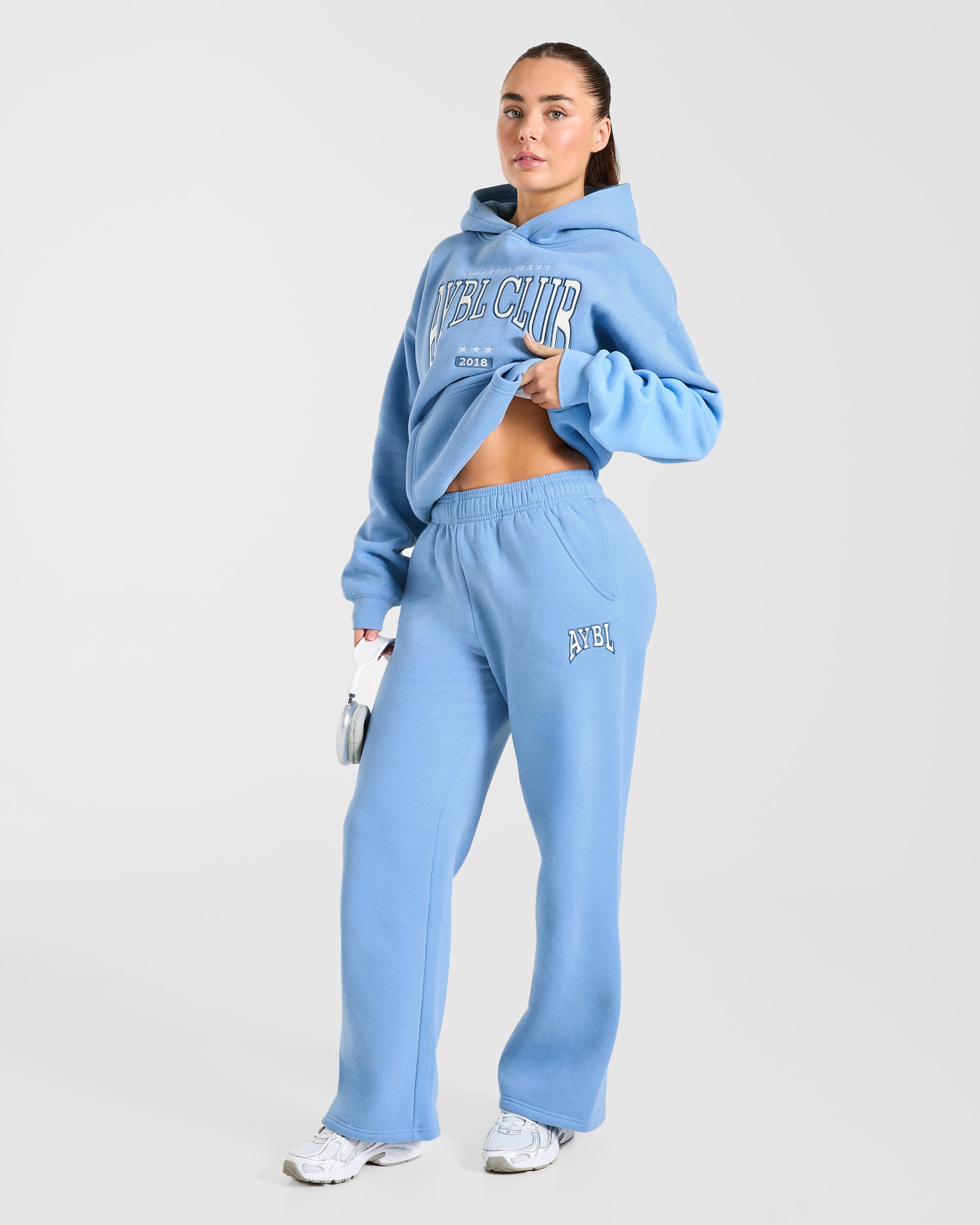 AYBL Club Oversized Straight Leg Joggers - Blau