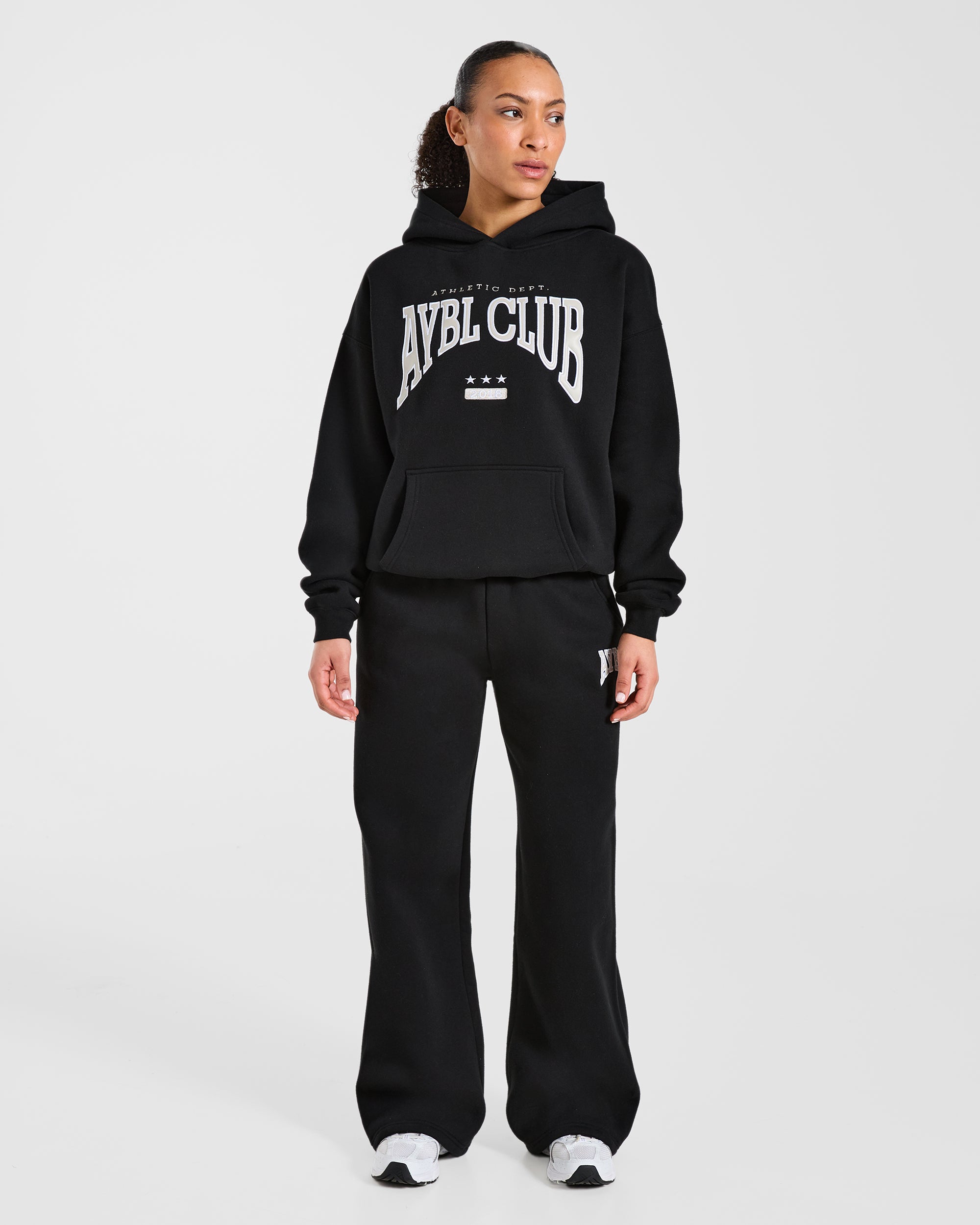 AYBL Club Oversized Straight Leg Joggers - Schwarz