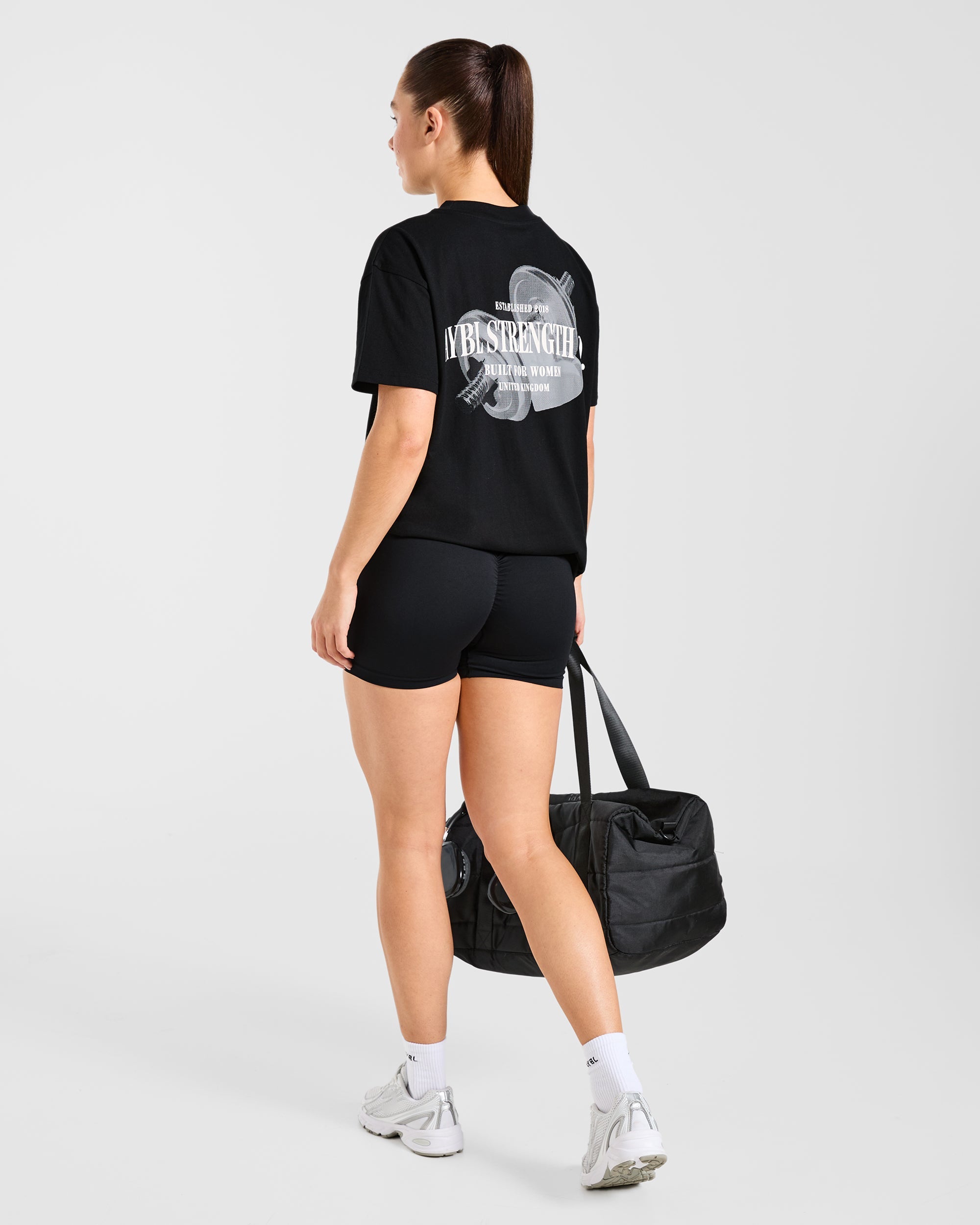 AYBL Strength Co Oversized T Shirt - Schwarz