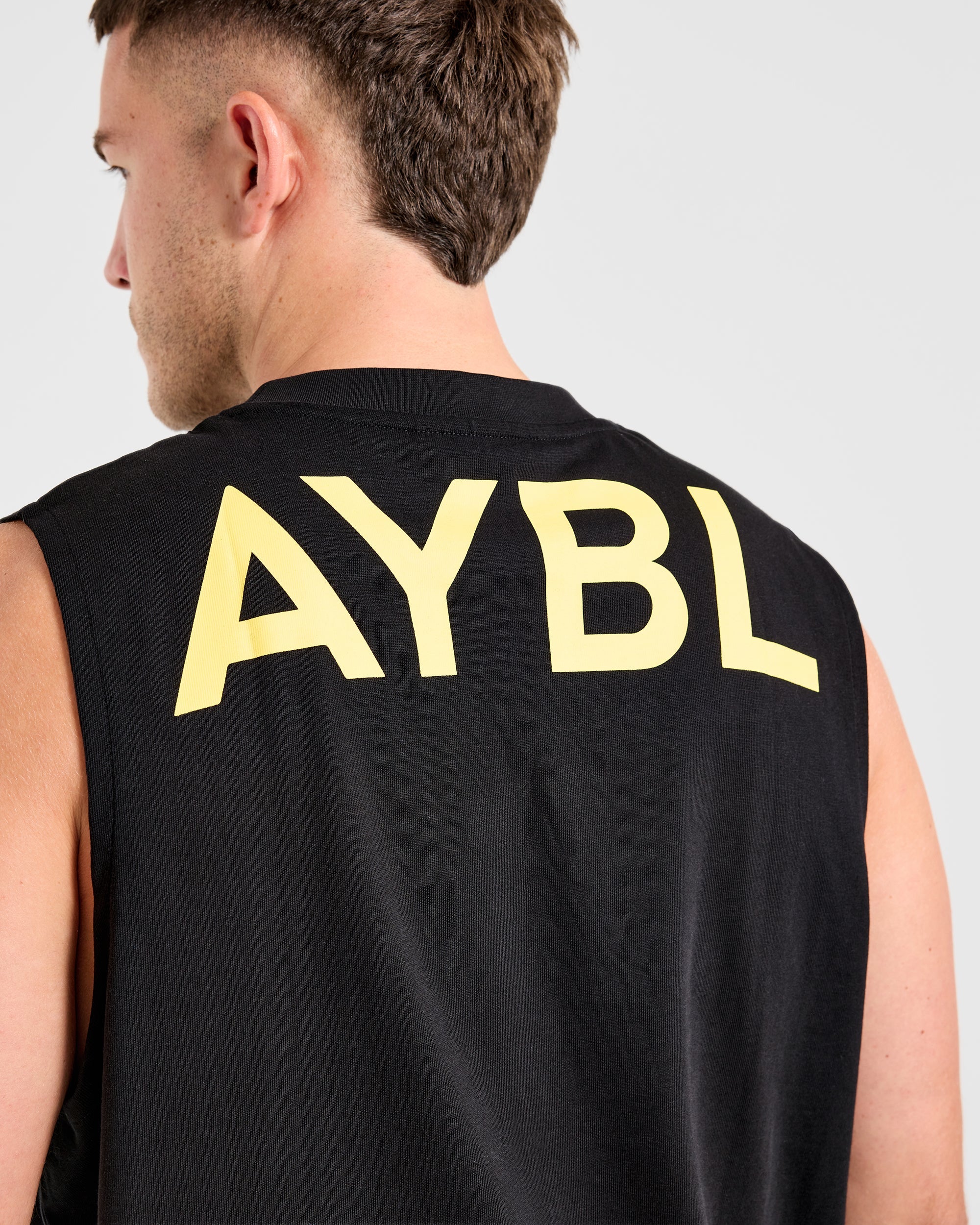 Essential Oversized Graphic Tank - Schwarz/Gelb