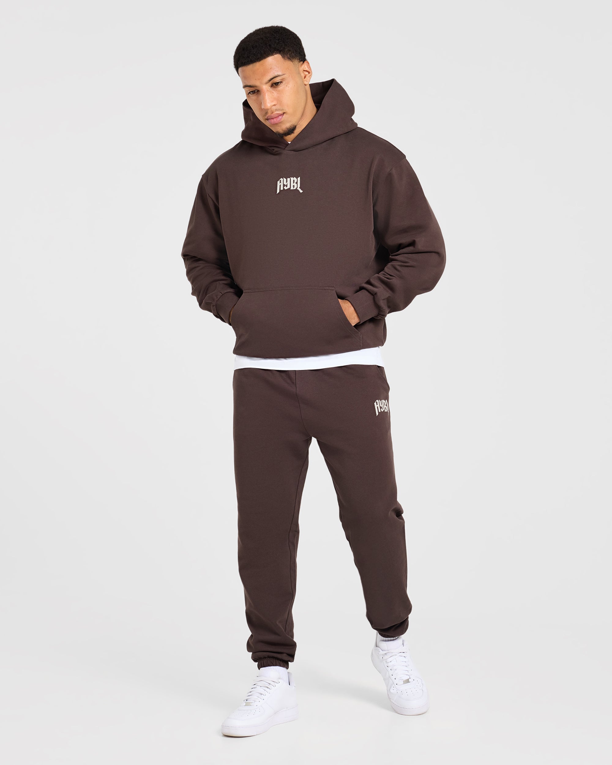 Heavy Lifting Gothic Oversized Joggers - Braun/Cream