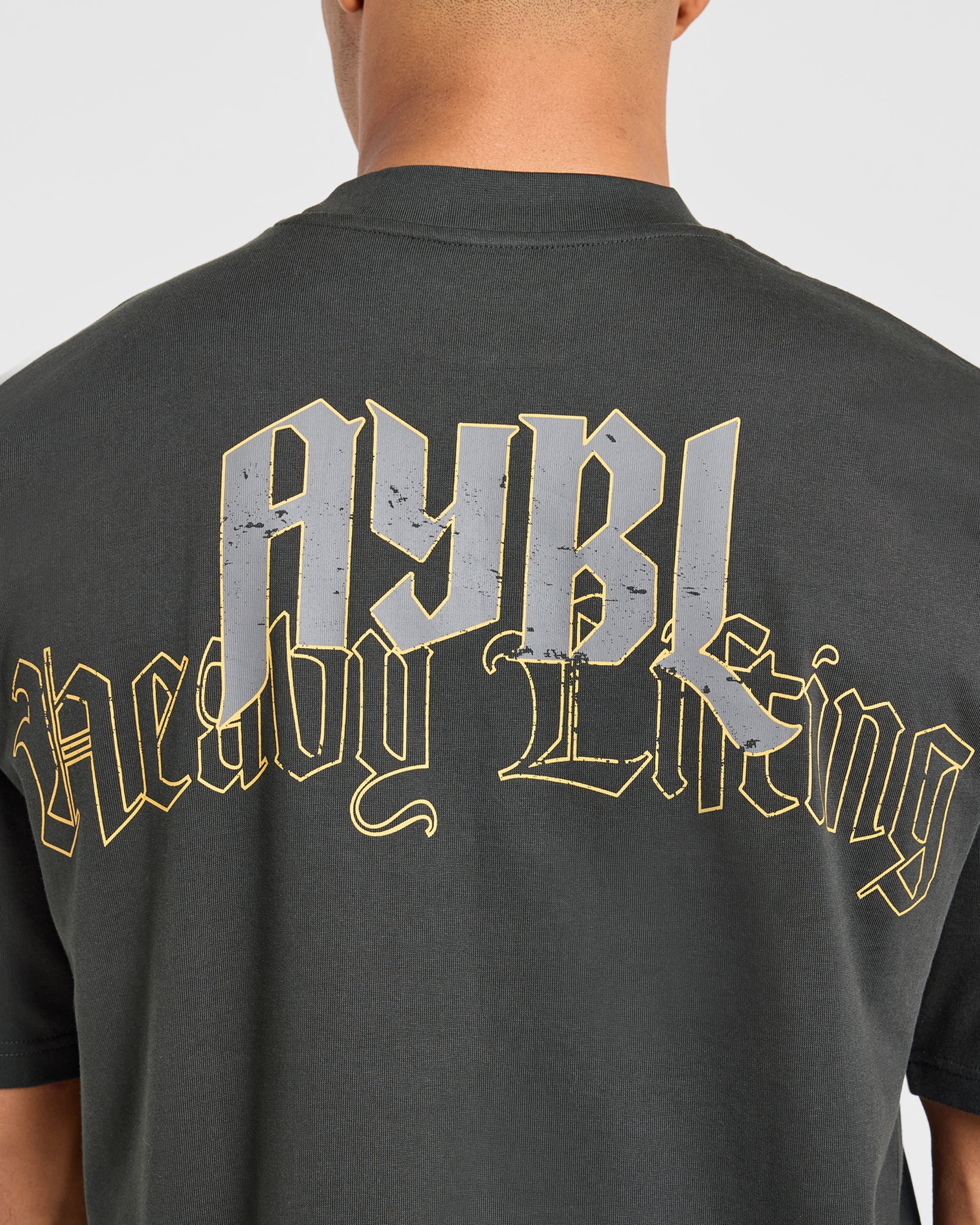 Heavy Lifting Gothic Oversized T Shirt - Charcoal/Gelb