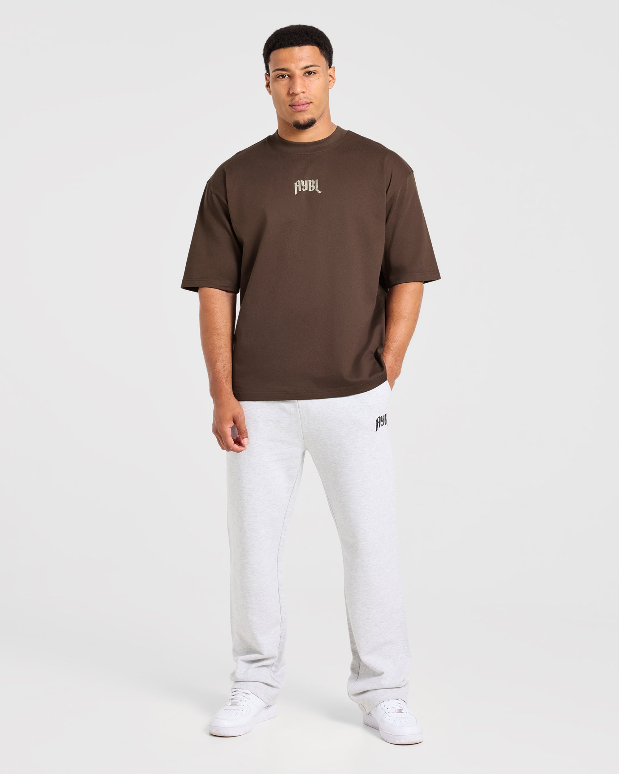 Heavy Lifting Gothic Oversized T Shirt - Braun/Cream