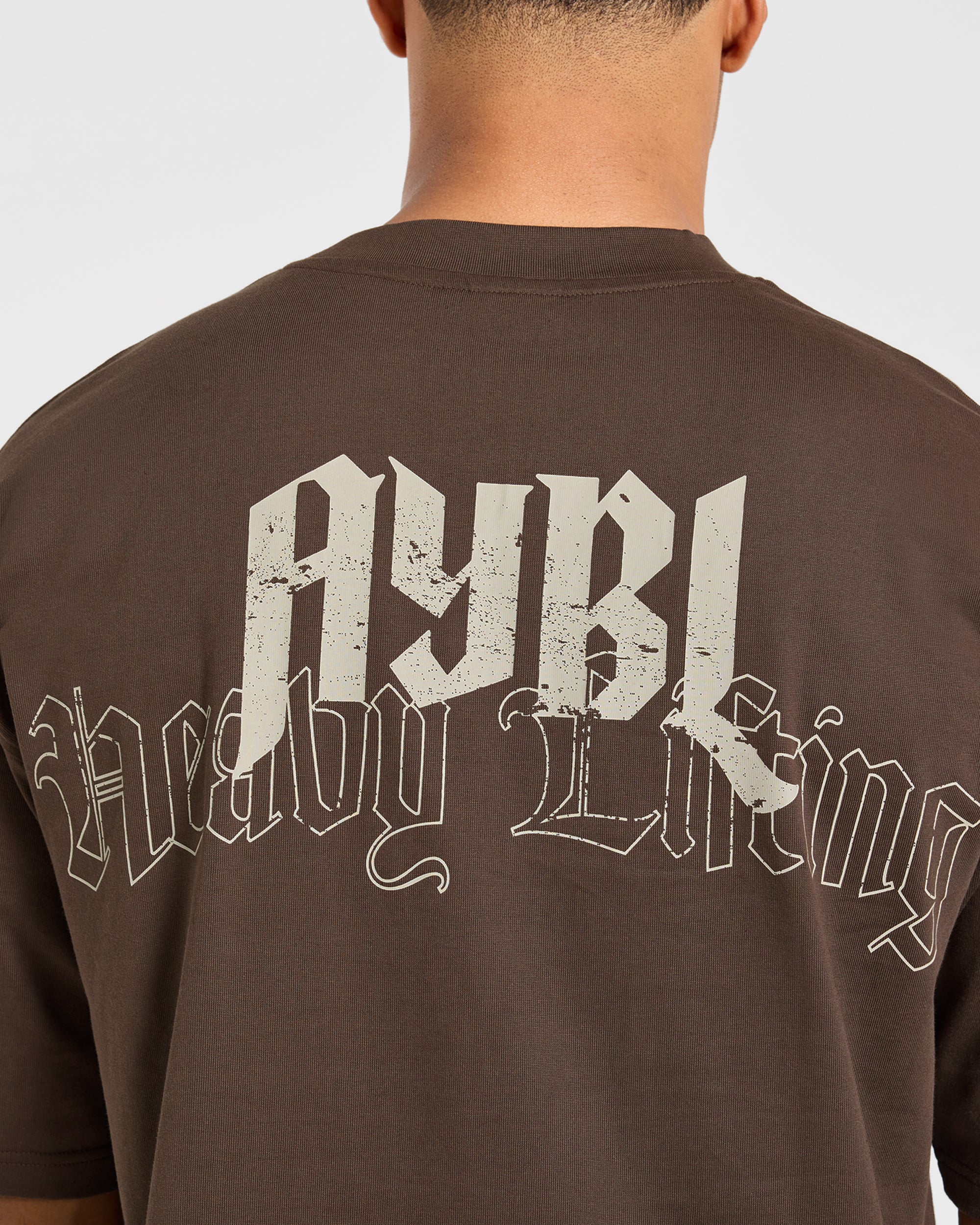 Heavy Lifting Gothic Oversized T Shirt - Braun/Cream