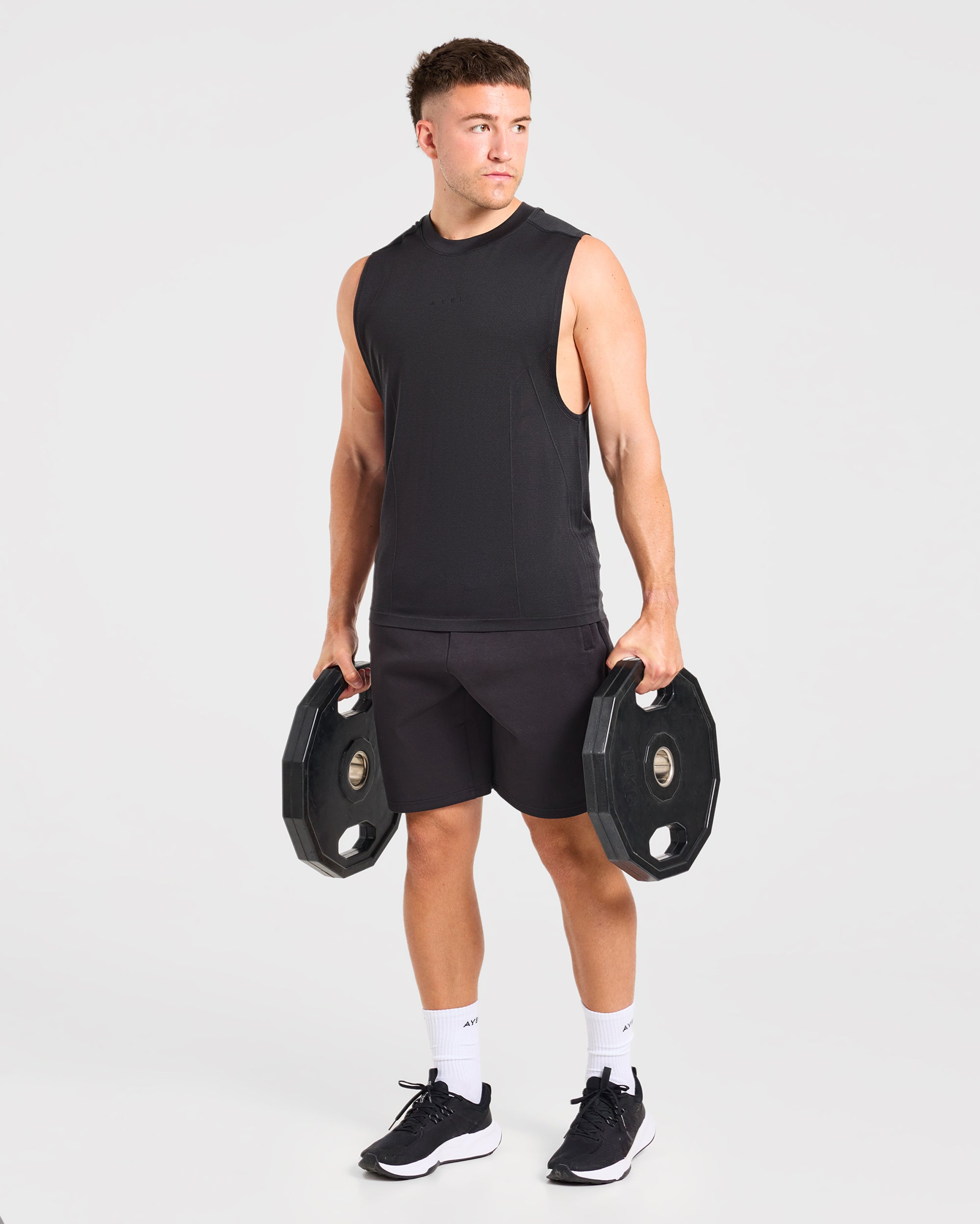 Reinforce Performance Shorts - Schwarz