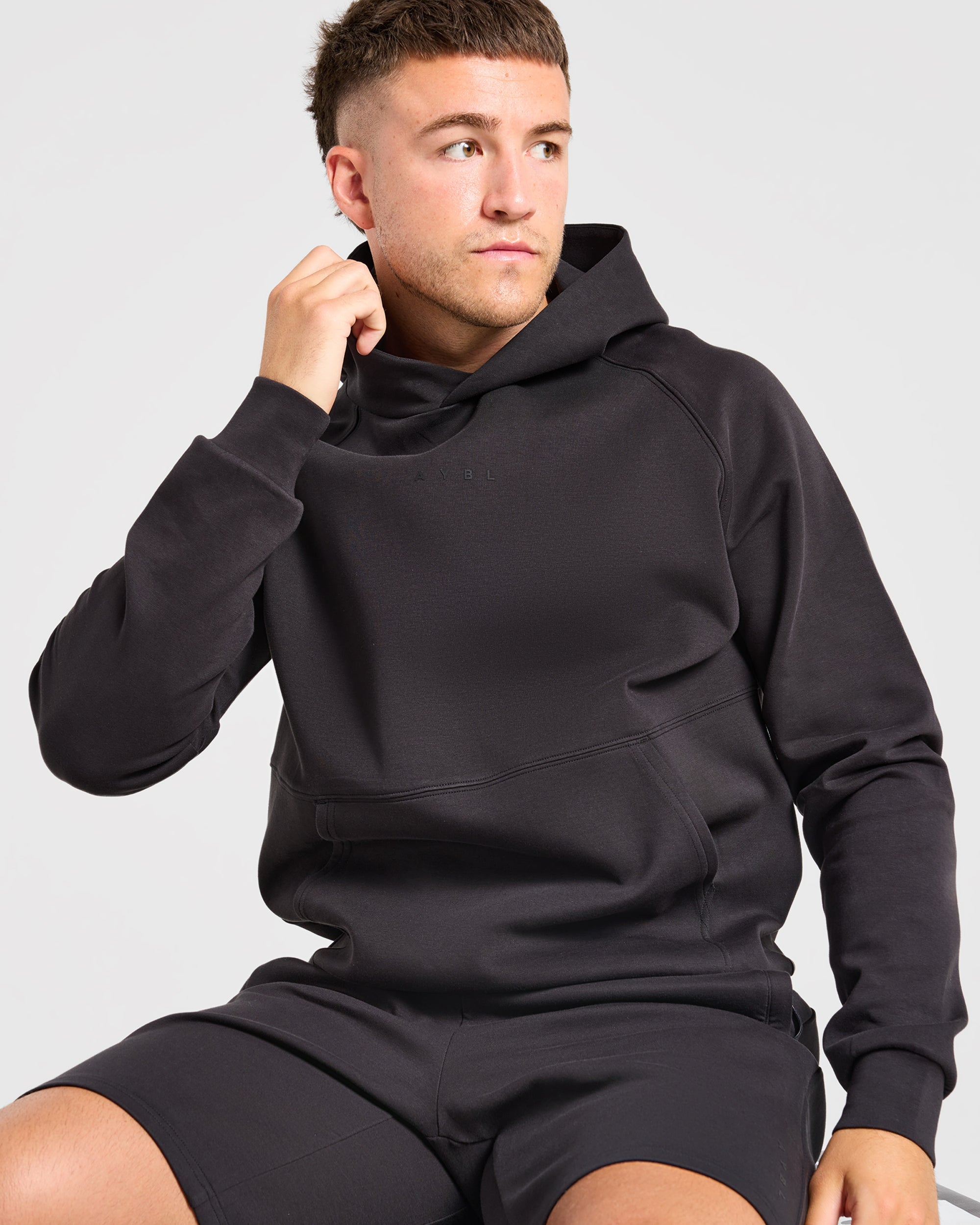 Reinforce Performance Hoodie - Schwarz