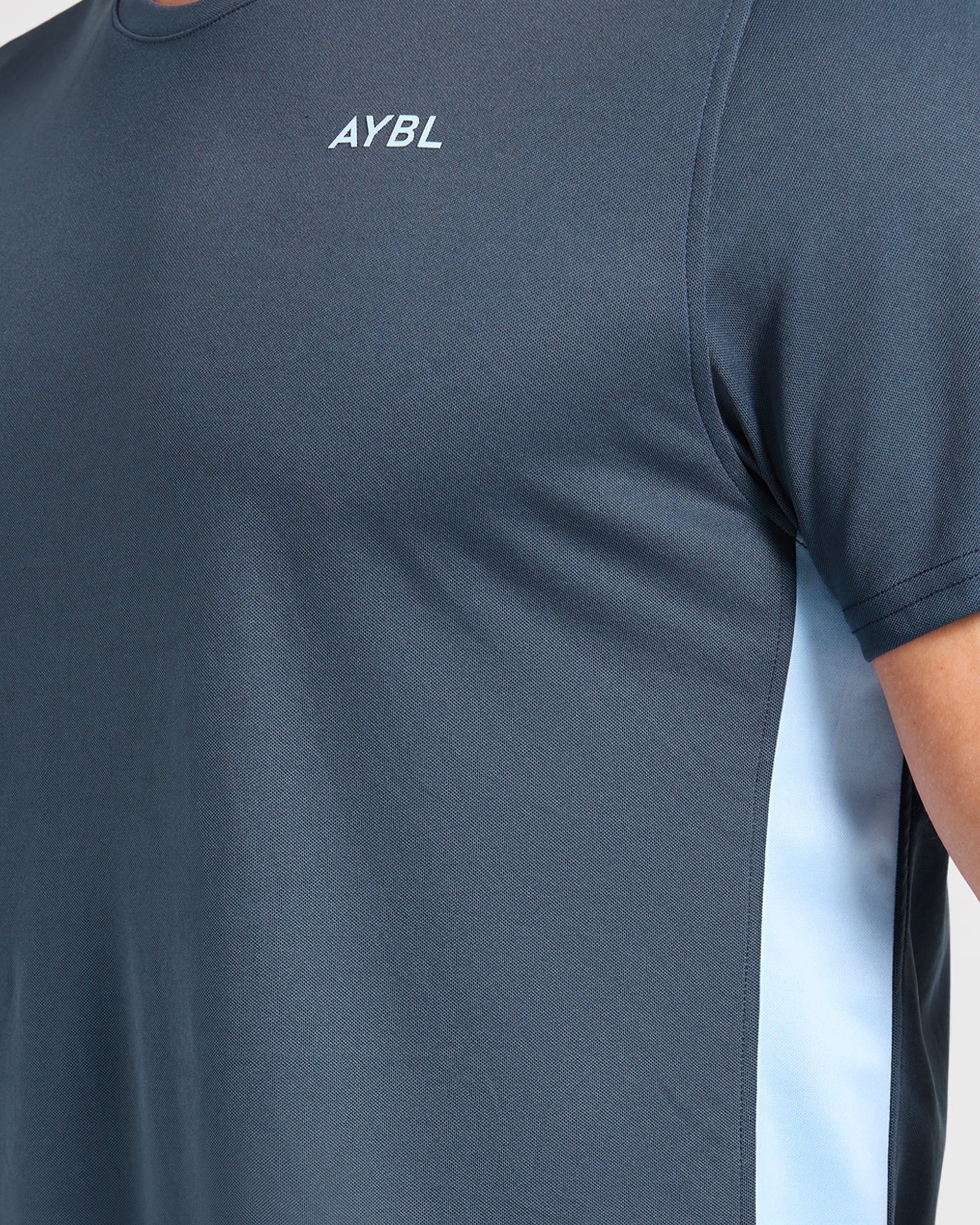 Active T Shirt - Muted Navy/Light Blau