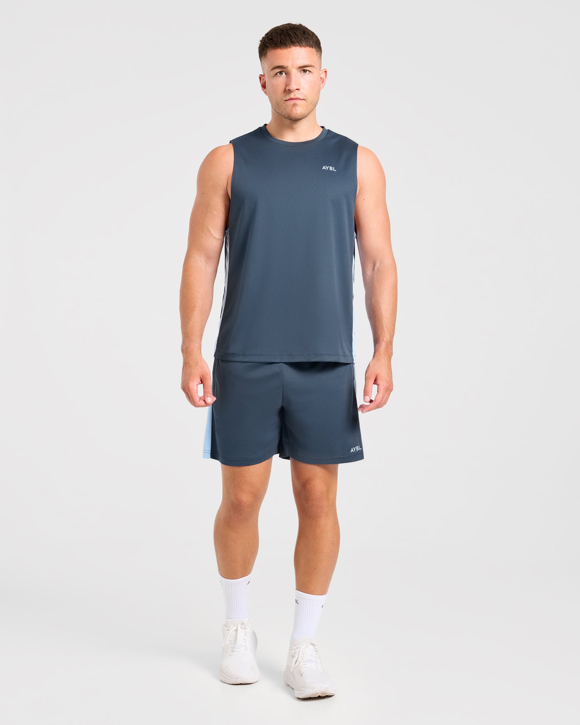 Active Vest - Muted Navy/Light Blau