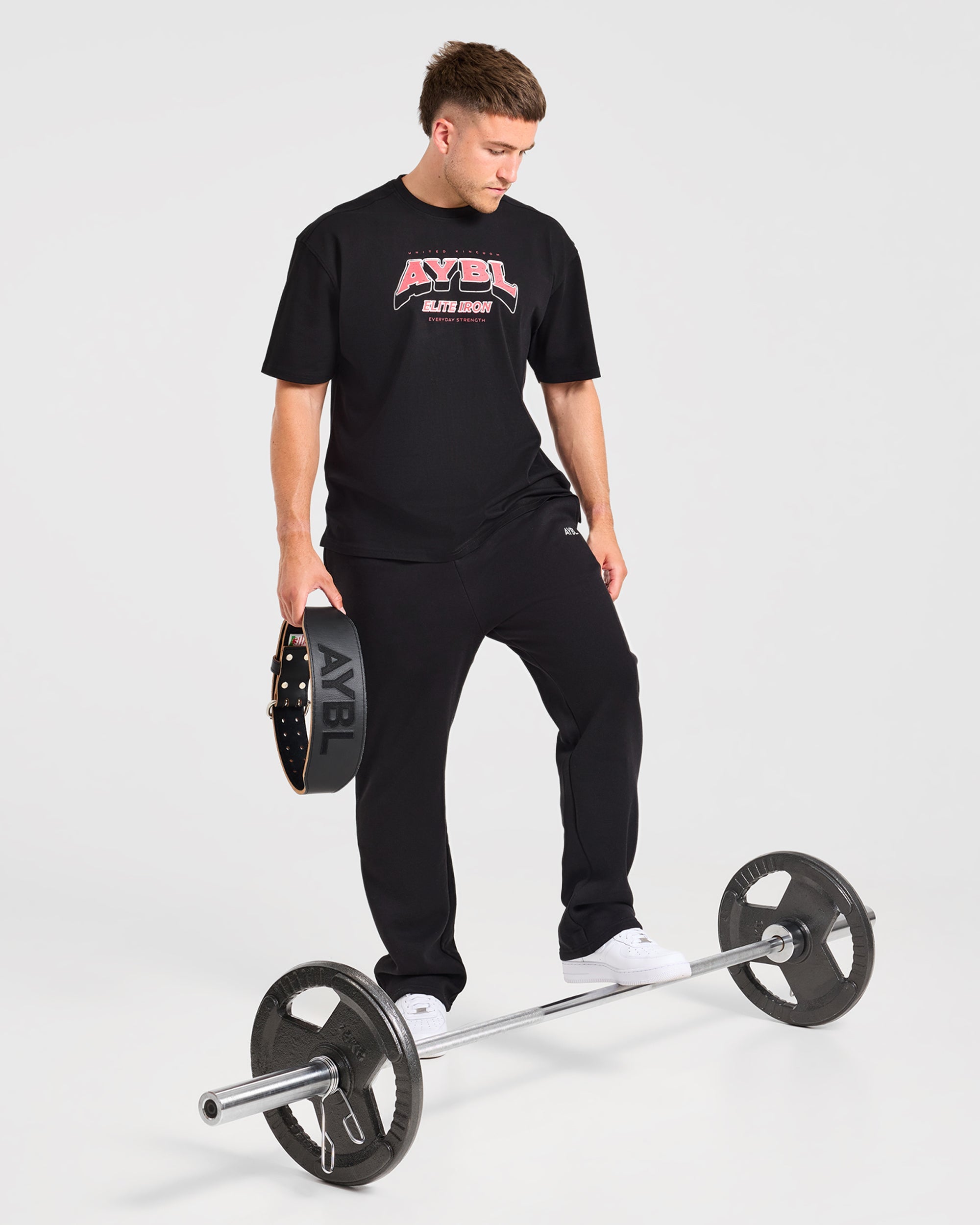 AYBL Elite Iron Oversized T Shirt - Schwarz