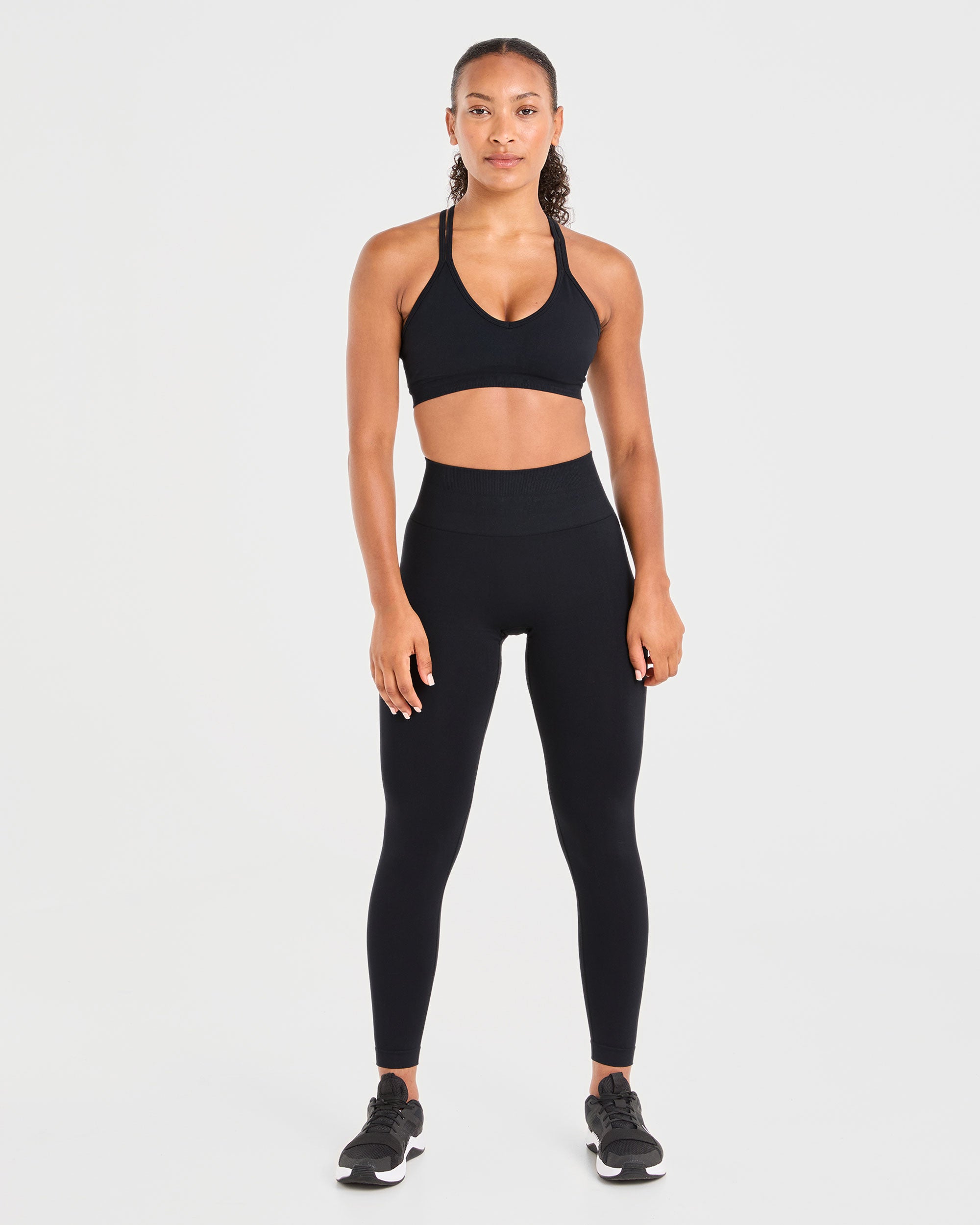 Power Seamless Sports Bra - Schwarz