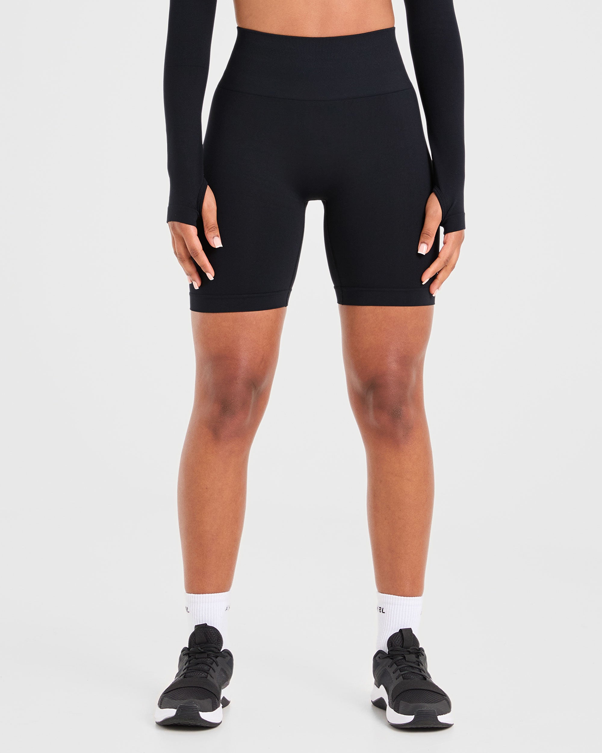 Power Seamless Cycling Shorts - Schwarz