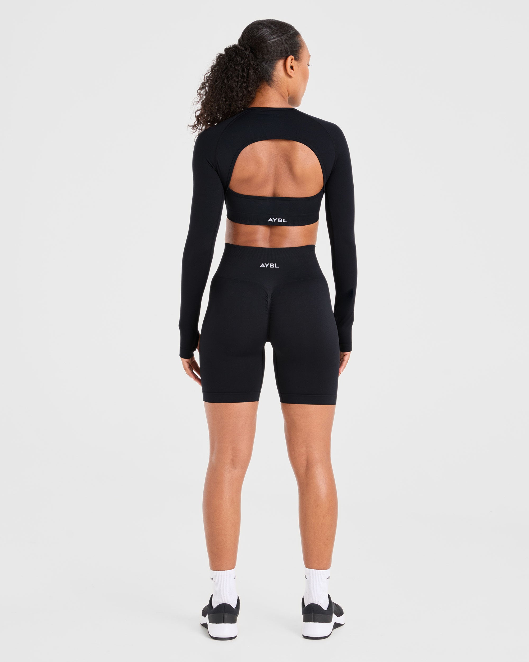 Power Seamless Long Sleeve Crop Top - Schwarz