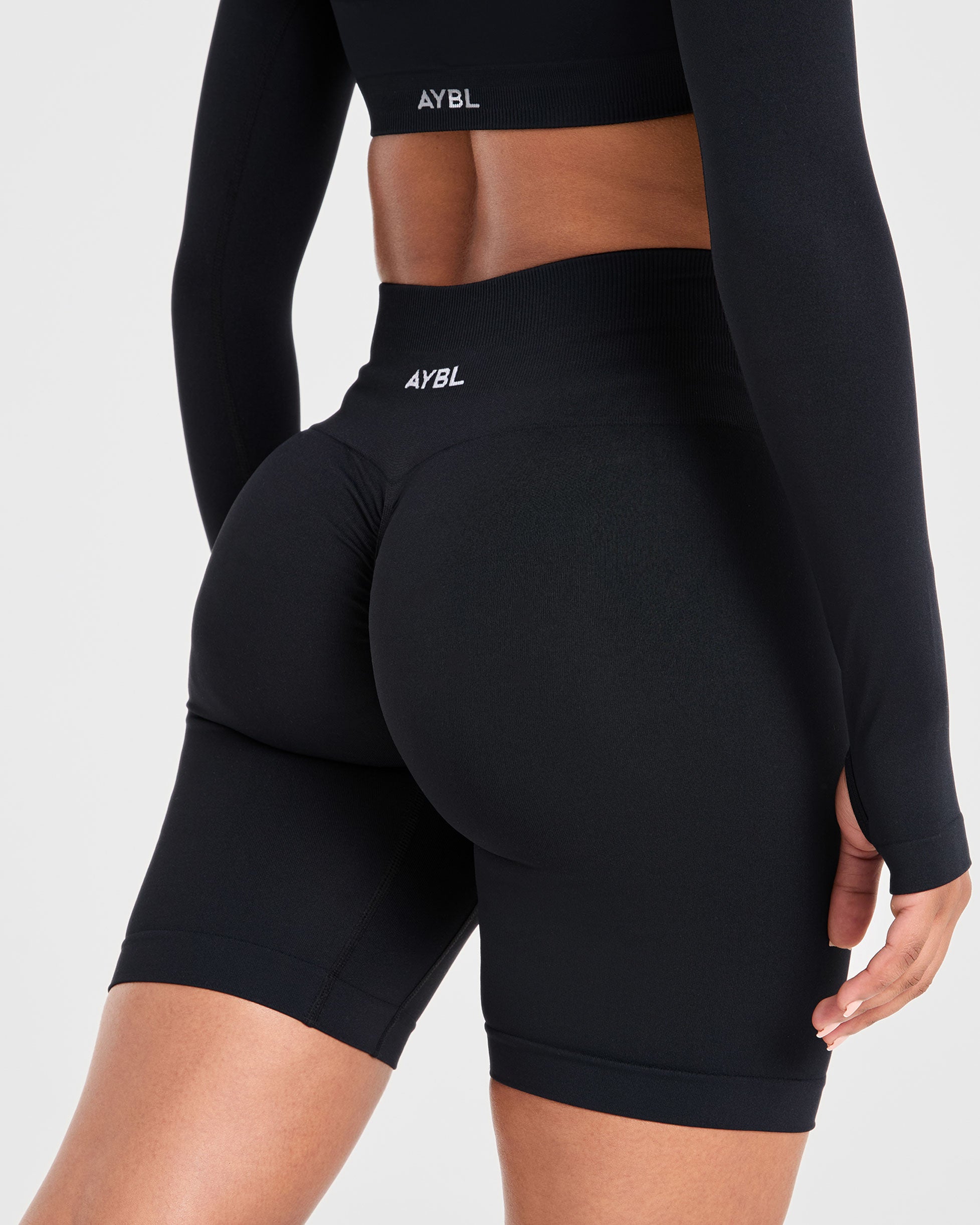 Power Seamless Cycling Shorts - Schwarz