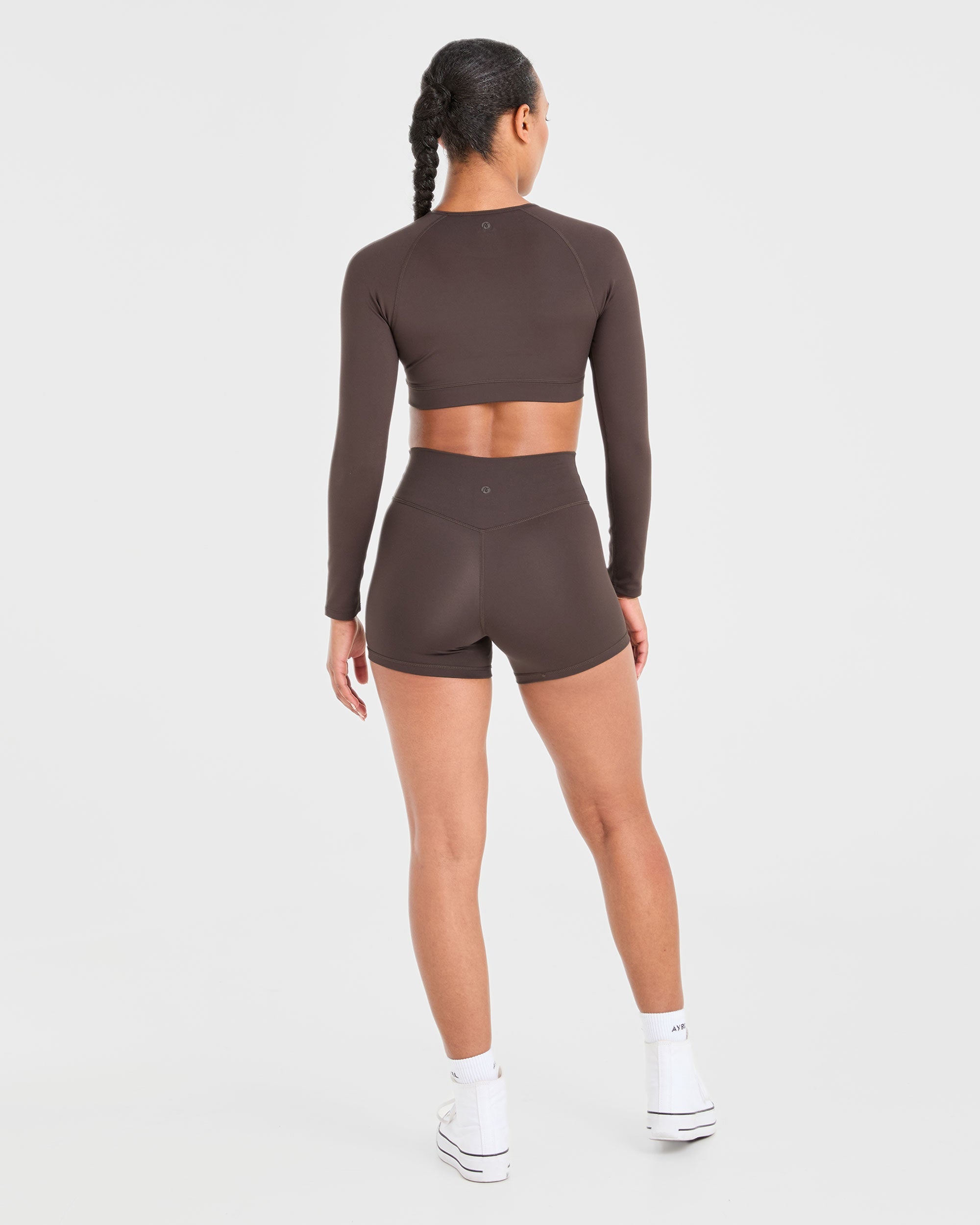 Staple Long Sleeve Crop Top - Coffee Braun