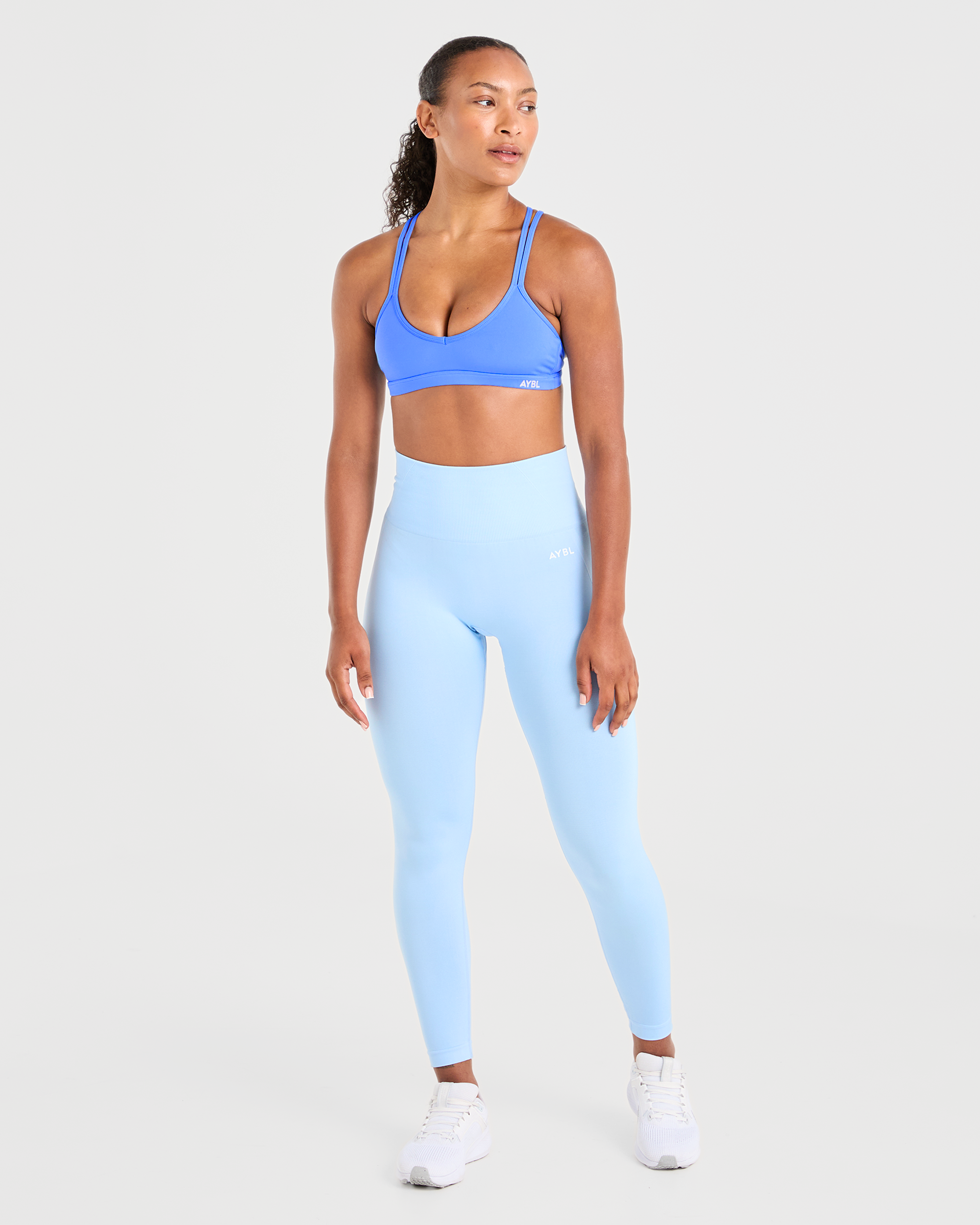 Essential Strappy Sports Bra - Summer Blau