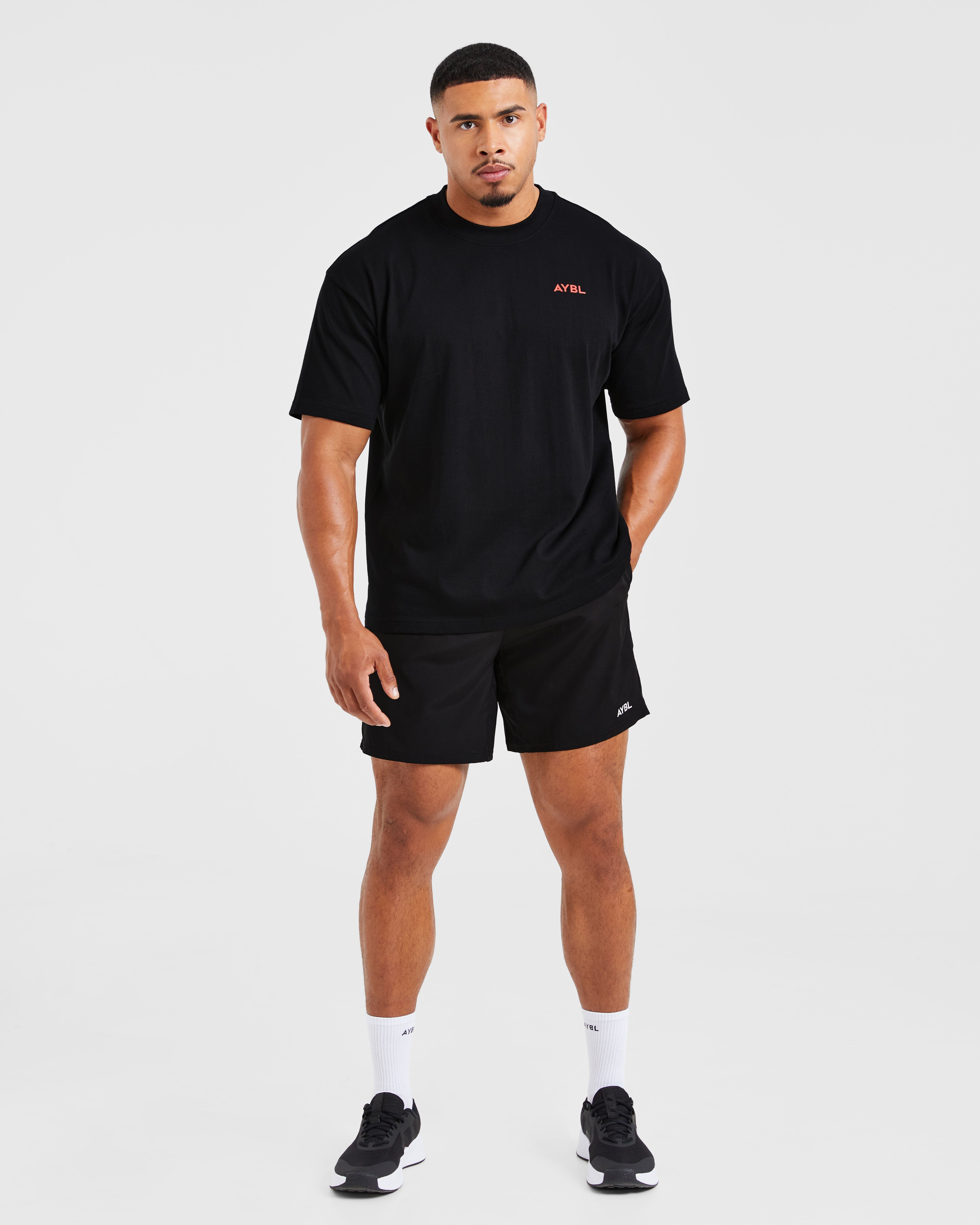 Essential Oversized T Shirt - Schwarz/Rot