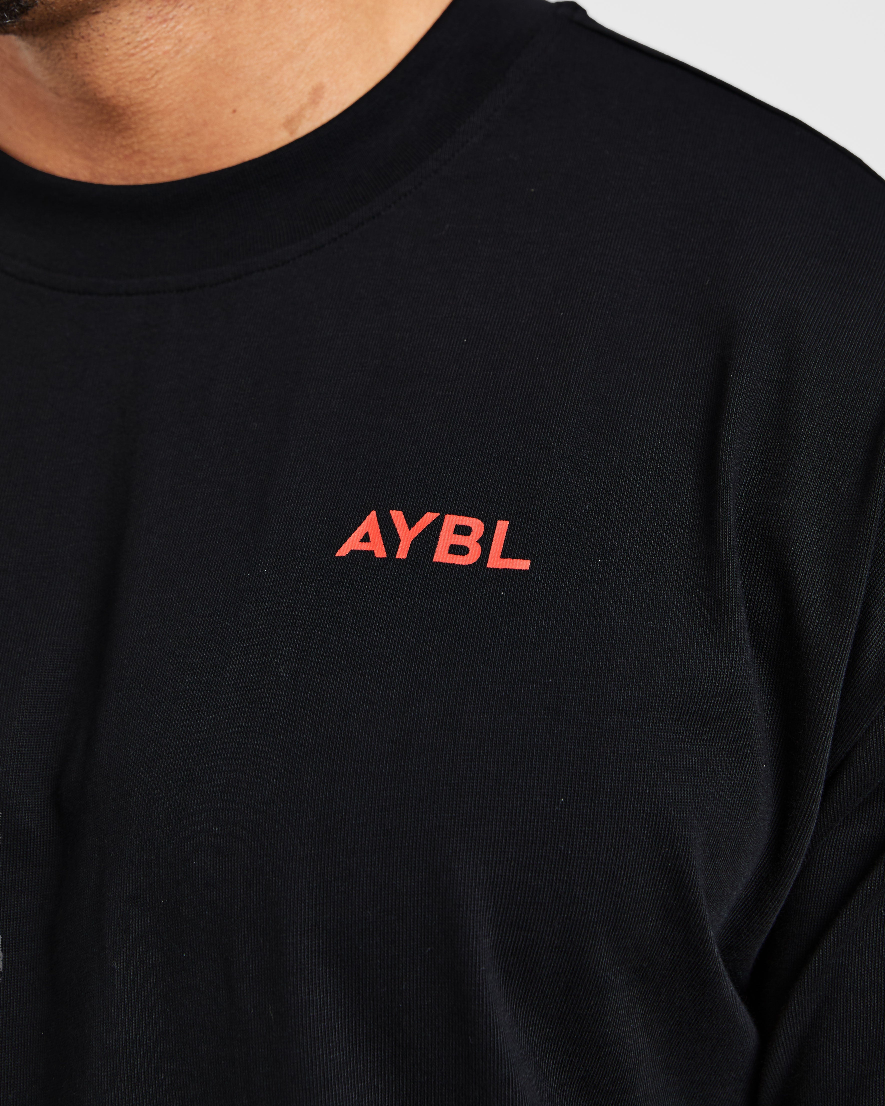 Essential Oversized T Shirt - Schwarz/Rot