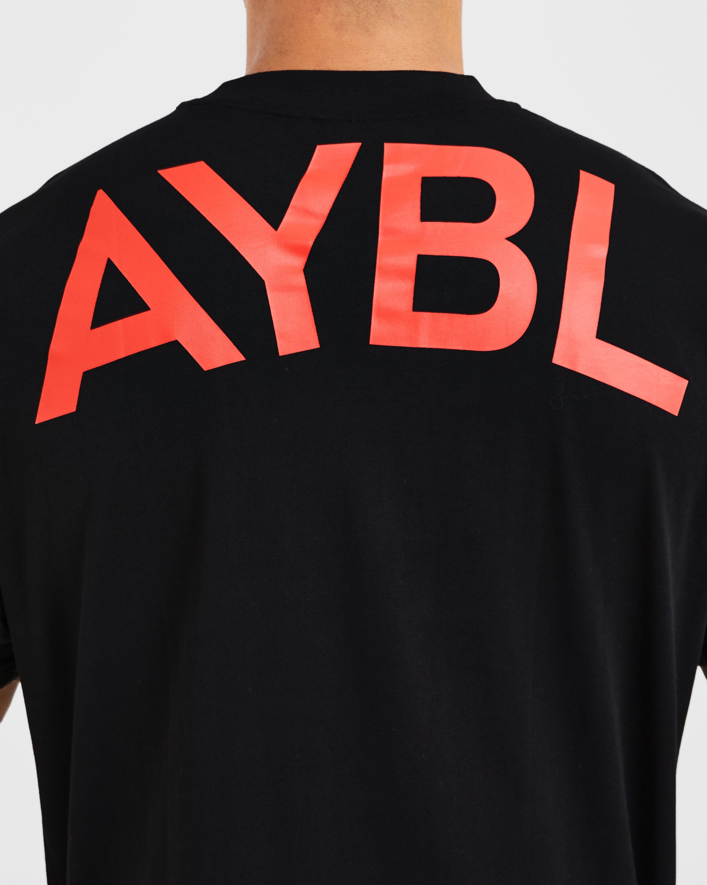Essential Oversized T Shirt - Schwarz/Rot