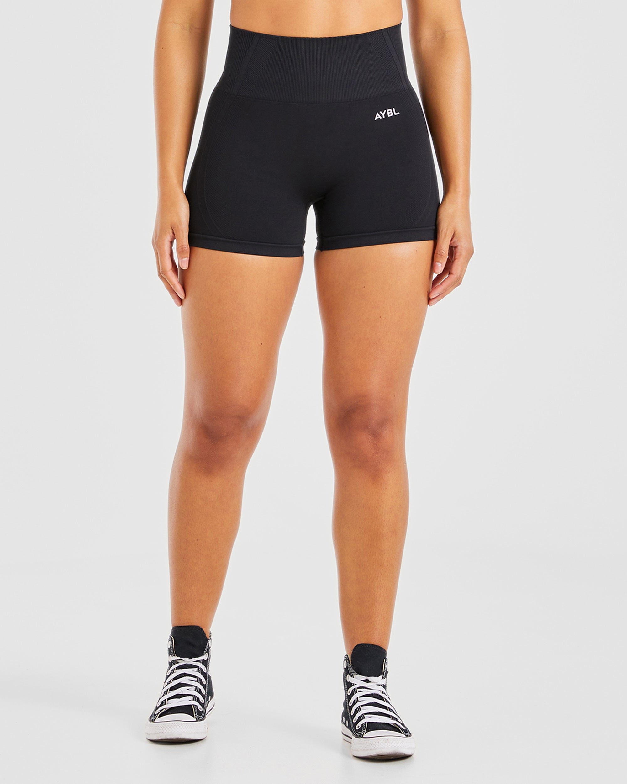 Balance V3 Seamless Shorts - Schwarz