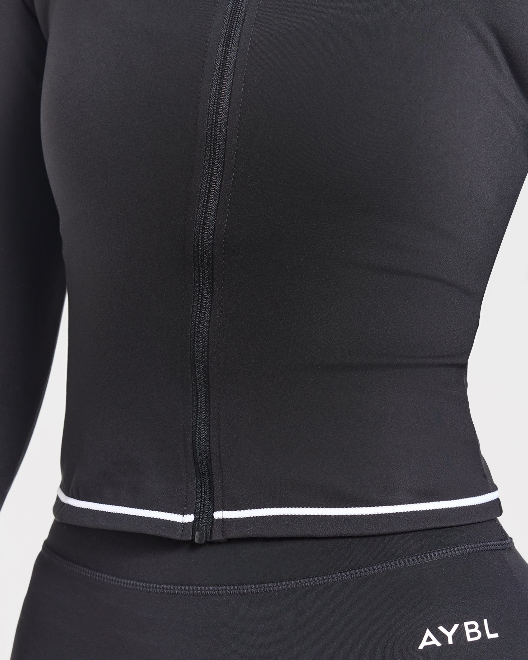 Form Zip Up Jacket - Schwarz