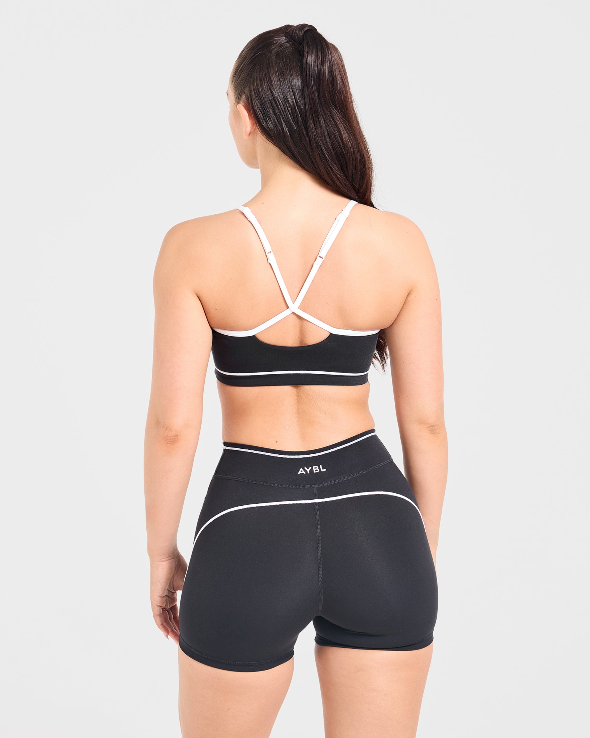 Form Sports Bra - Schwarz