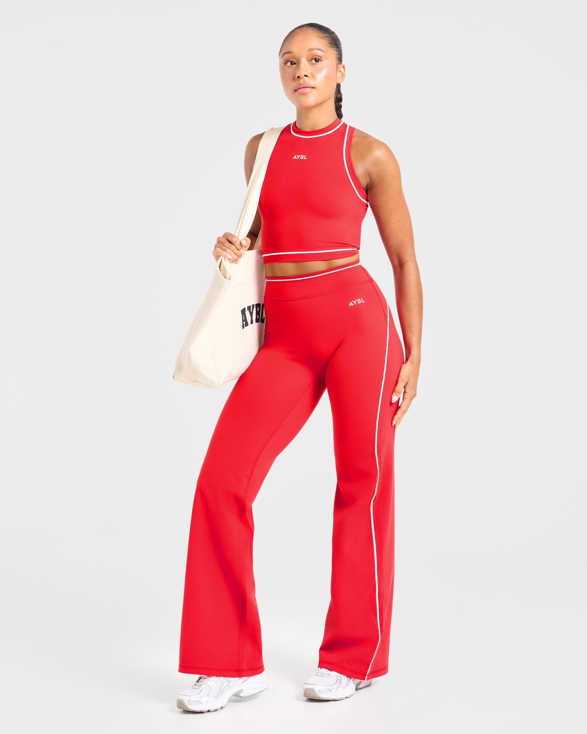 Form Flared Leggings - Rot