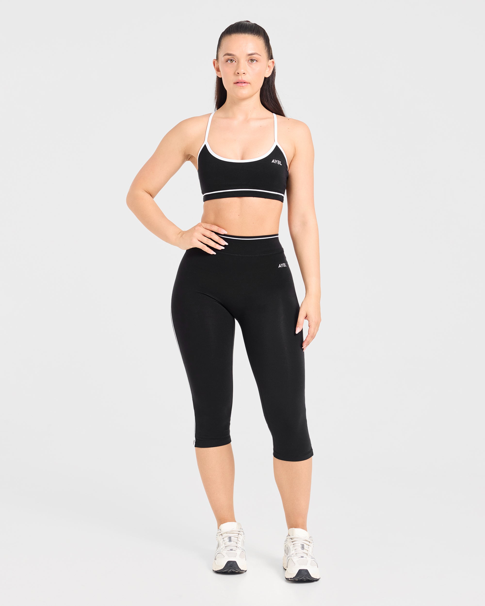 Form Capris - Schwarz