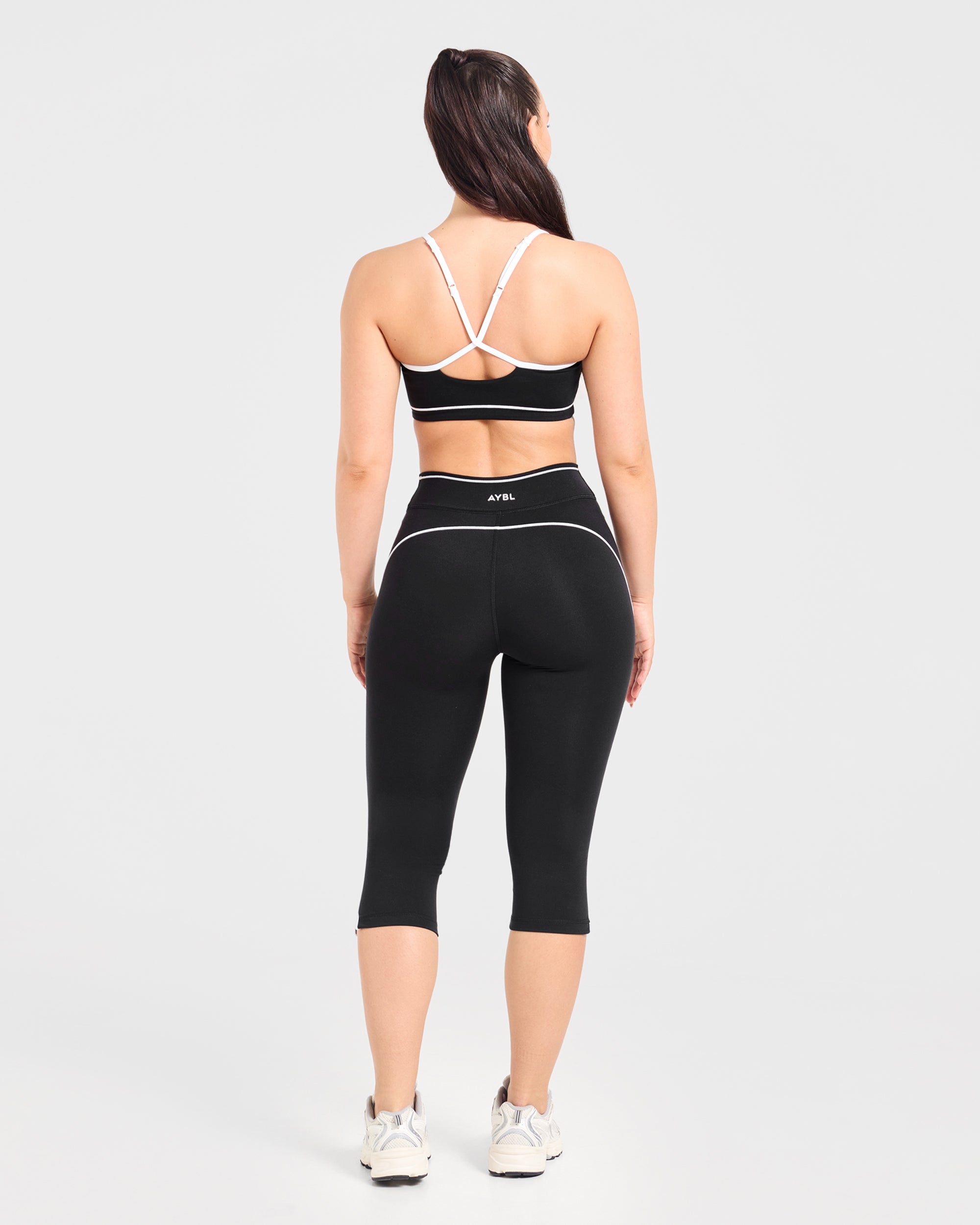 Form Capris - Schwarz