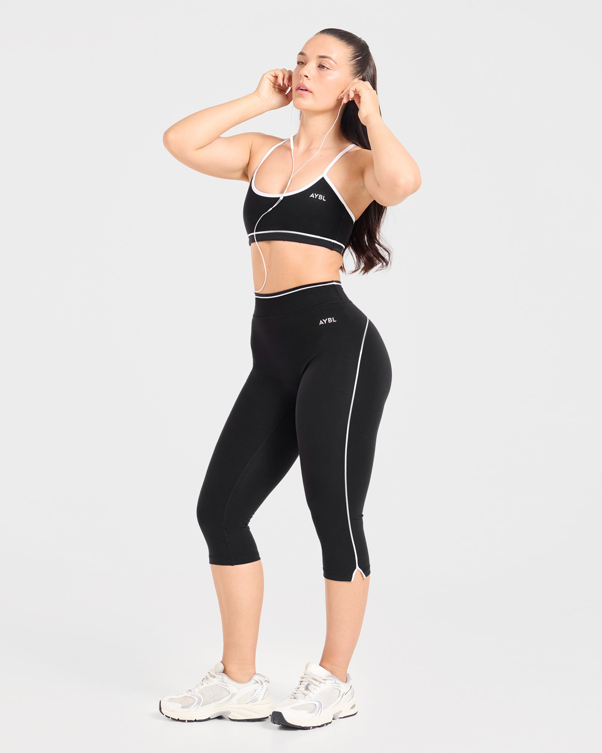 Form Capris - Schwarz