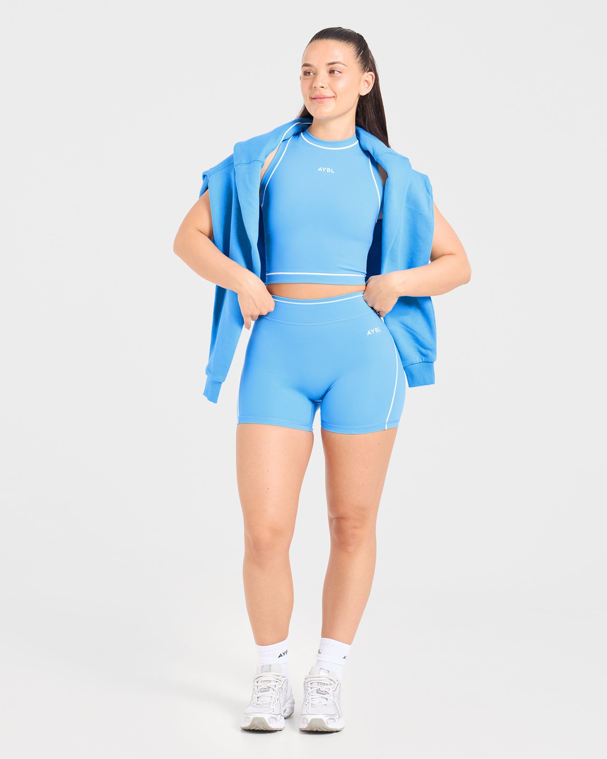 Form Shorts - Blau