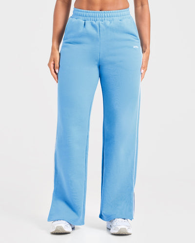 Form Straight Leg Joggers - Blau