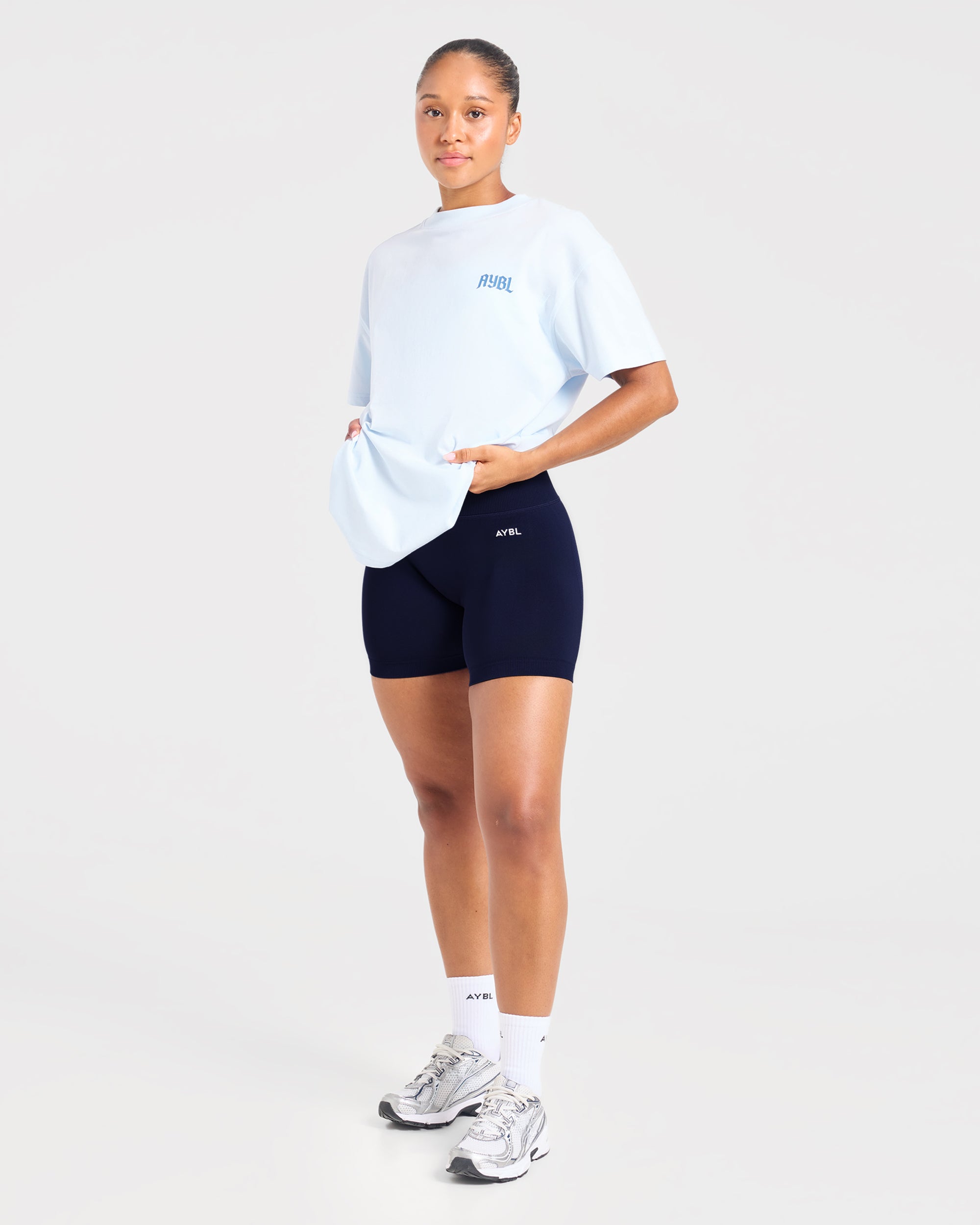Sports Club Gothic Oversized T Shirt - Blau