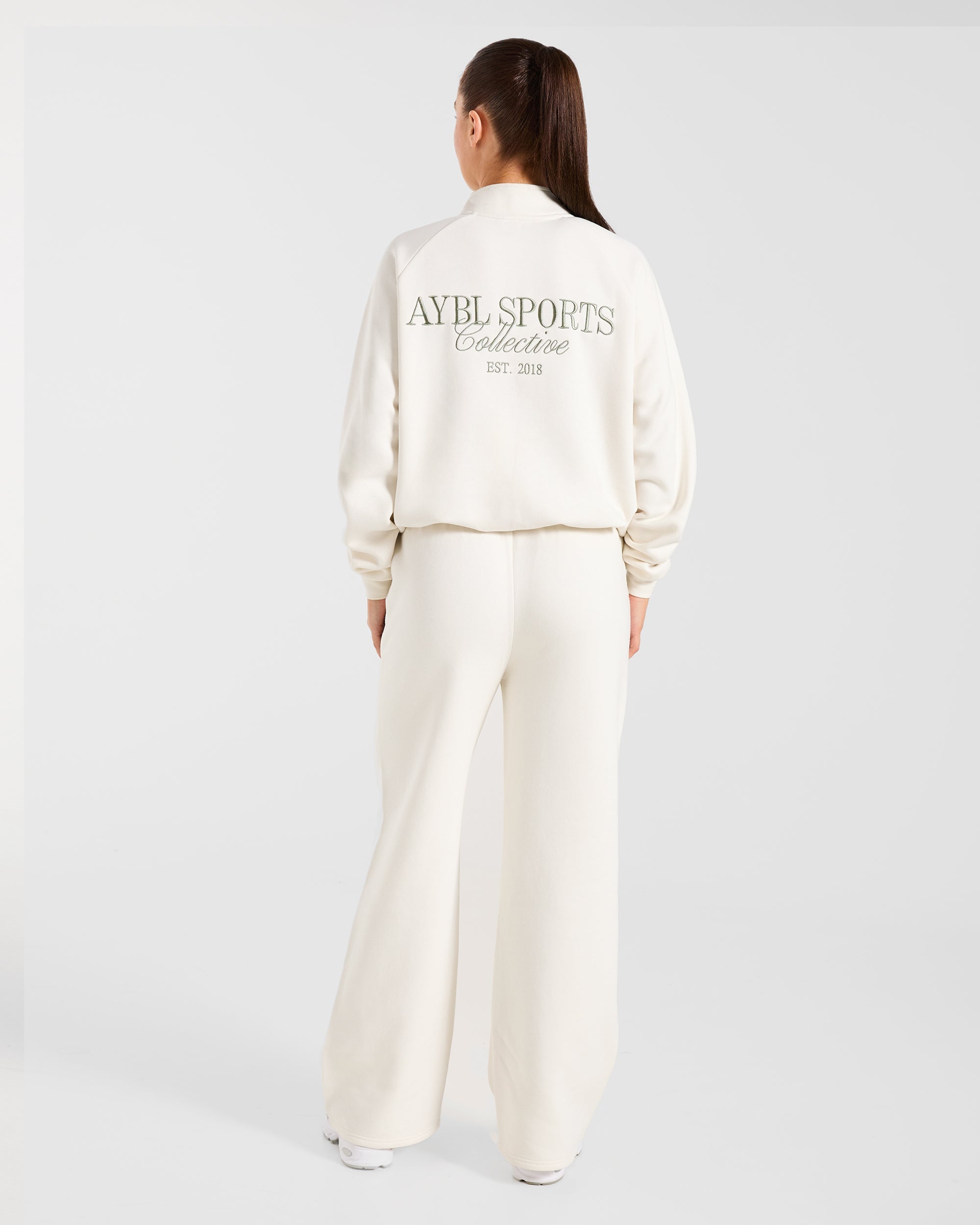 Sports Collective Oversized Straight Leg Joggers - Off Weiß/Grün