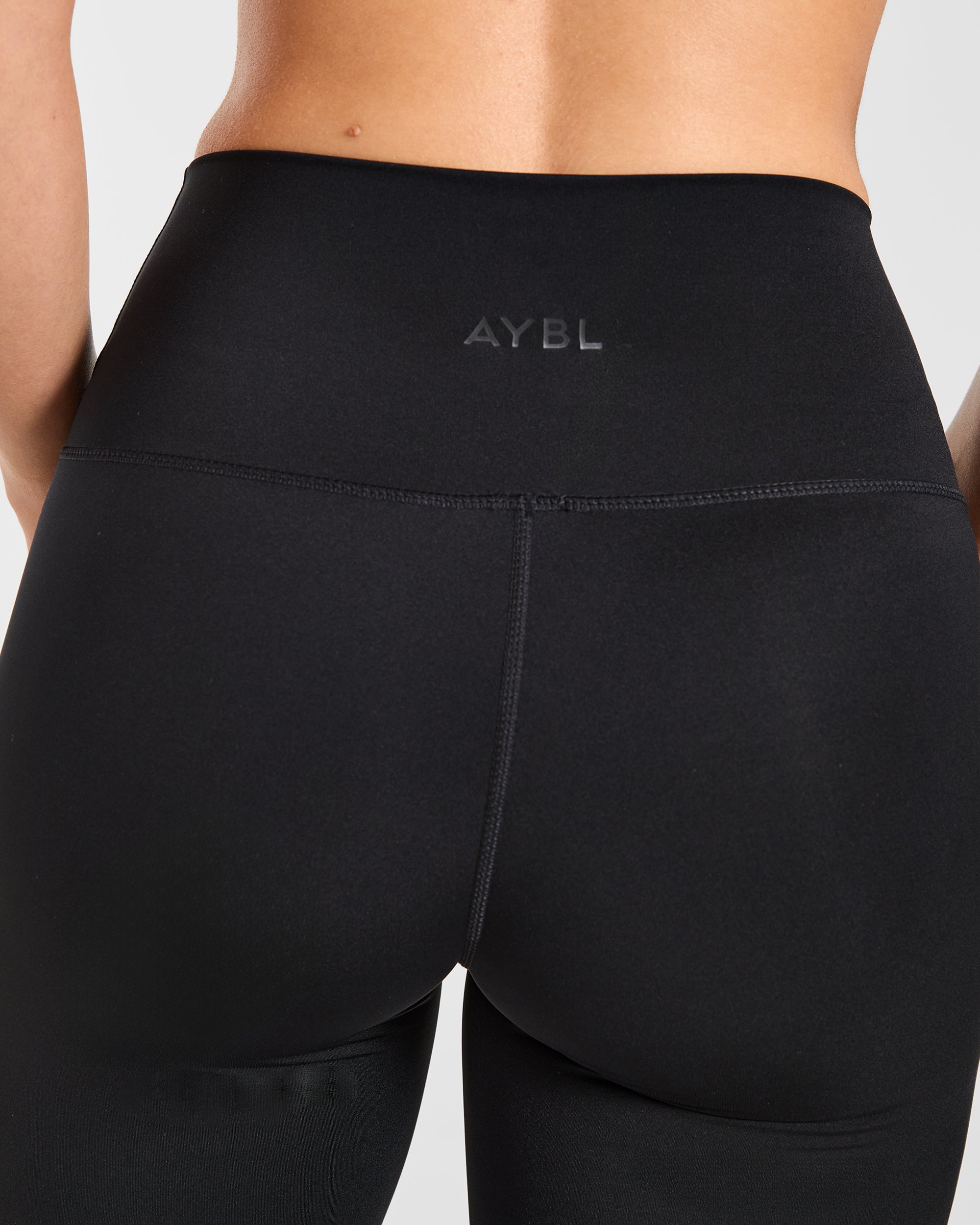Sculpt Flared Leggings - Schwarz