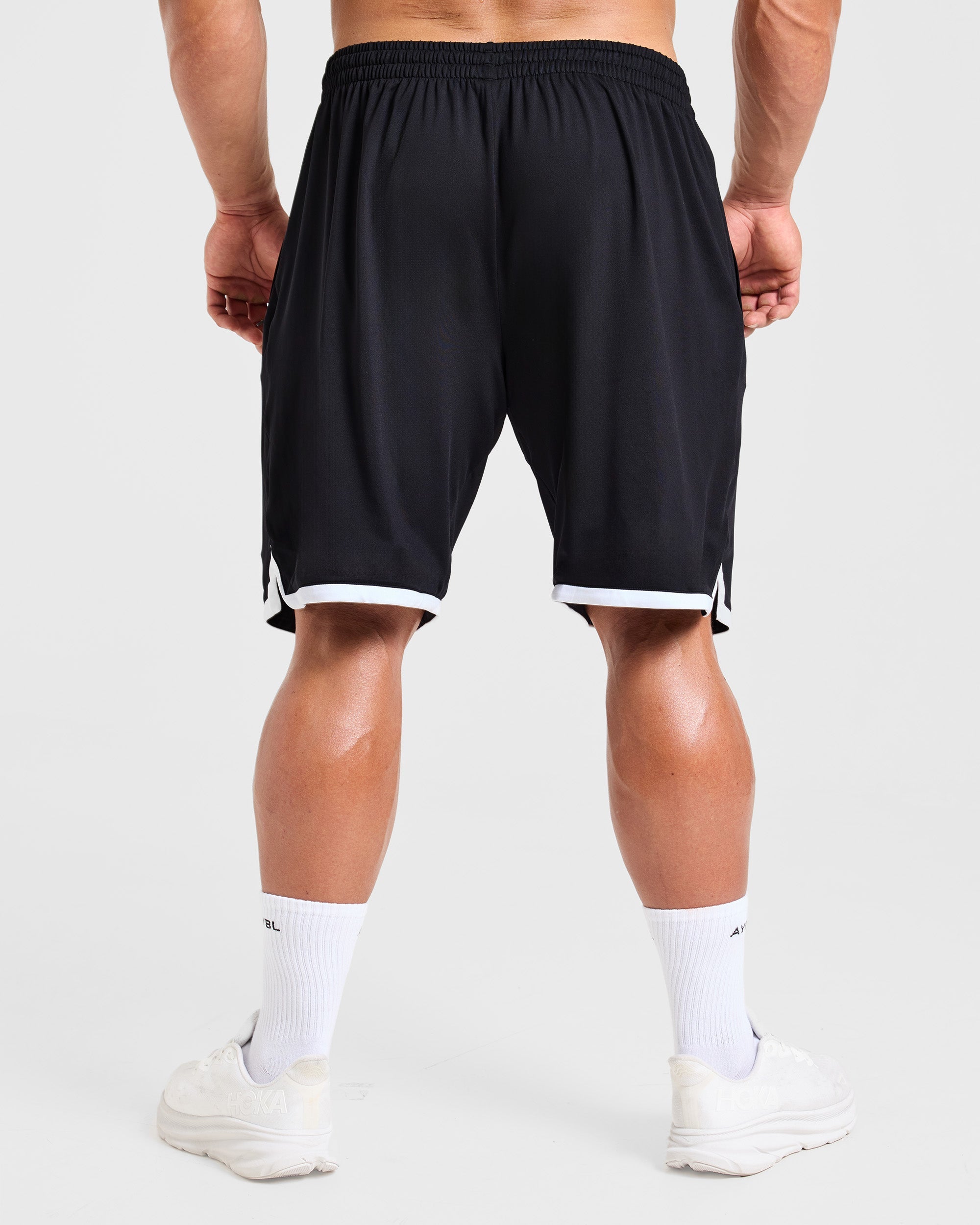 Wesley Vissers x Old School Contrast Shorts - Schwarz