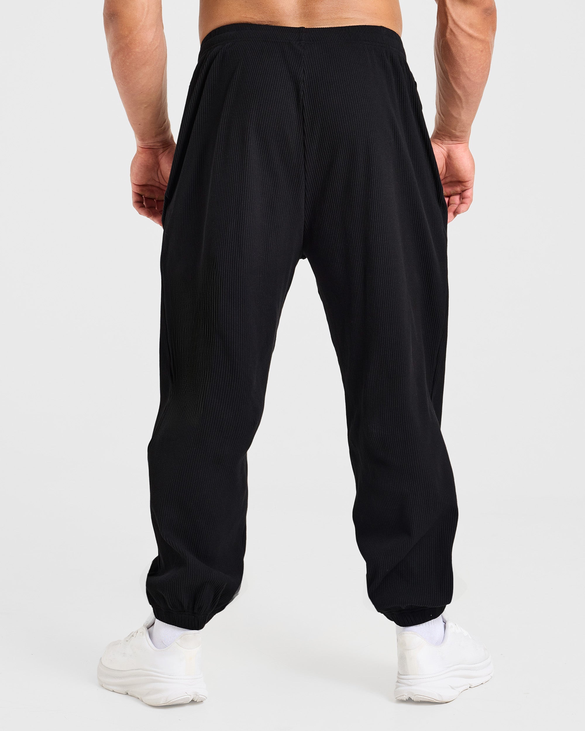 Wesley Vissers x Oversized Ribbed Joggers - Schwarz