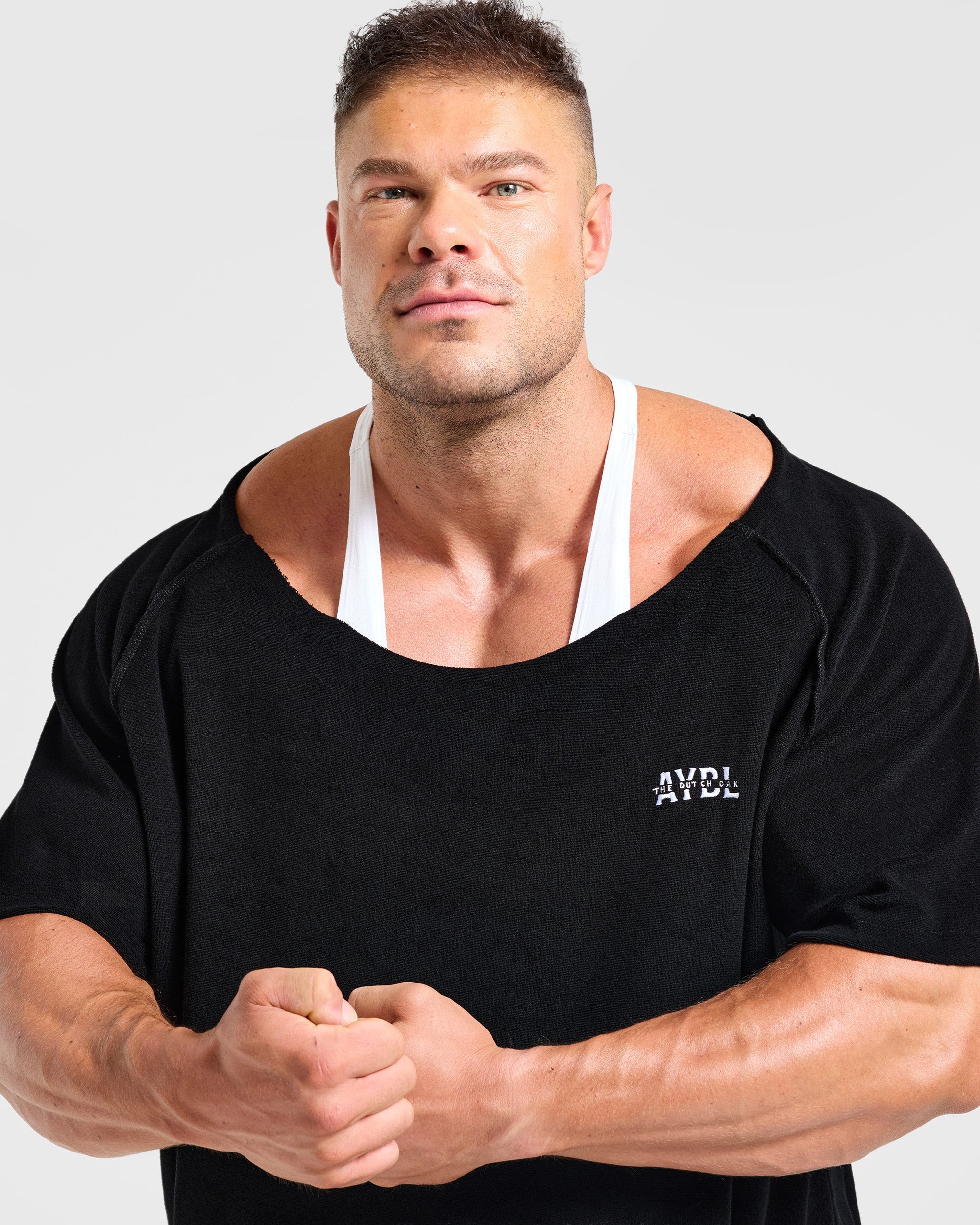 Wesley Vissers x Old School Wide Neck T Shirt - Schwarz
