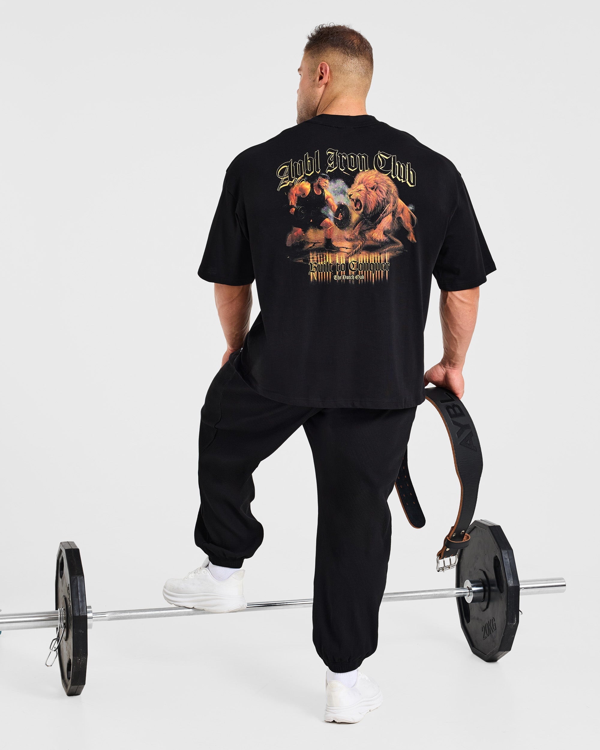 Wesley Vissers x Built to Conquer Oversized T Shirt - Schwarz