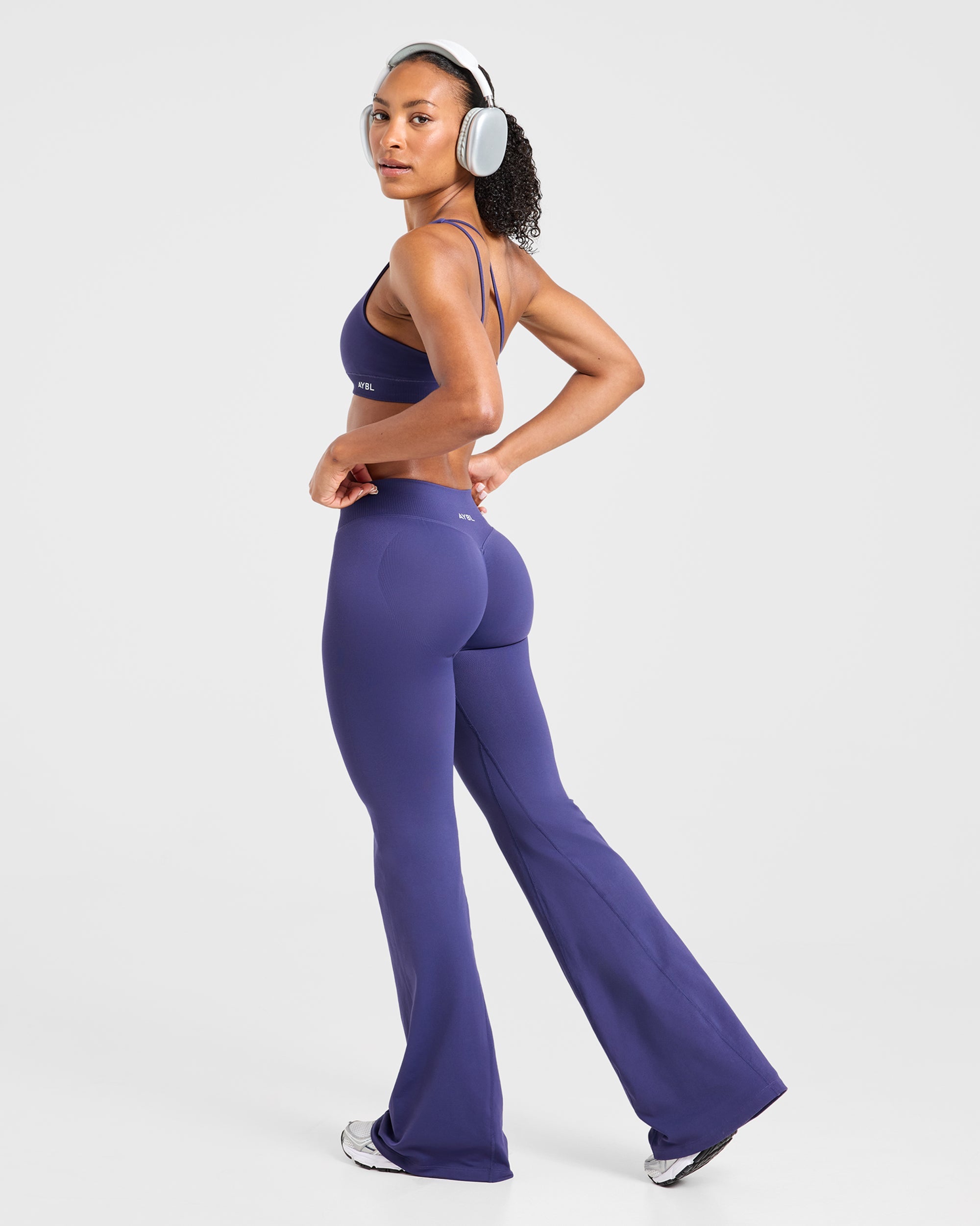 Enhance Seamless Flared Leggings - Storm Blau