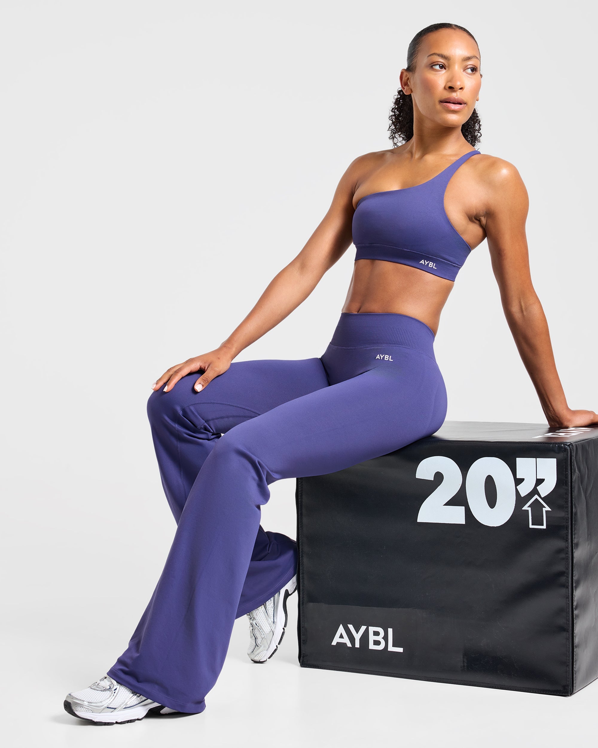 Enhance Seamless Flared Leggings - Storm Blau