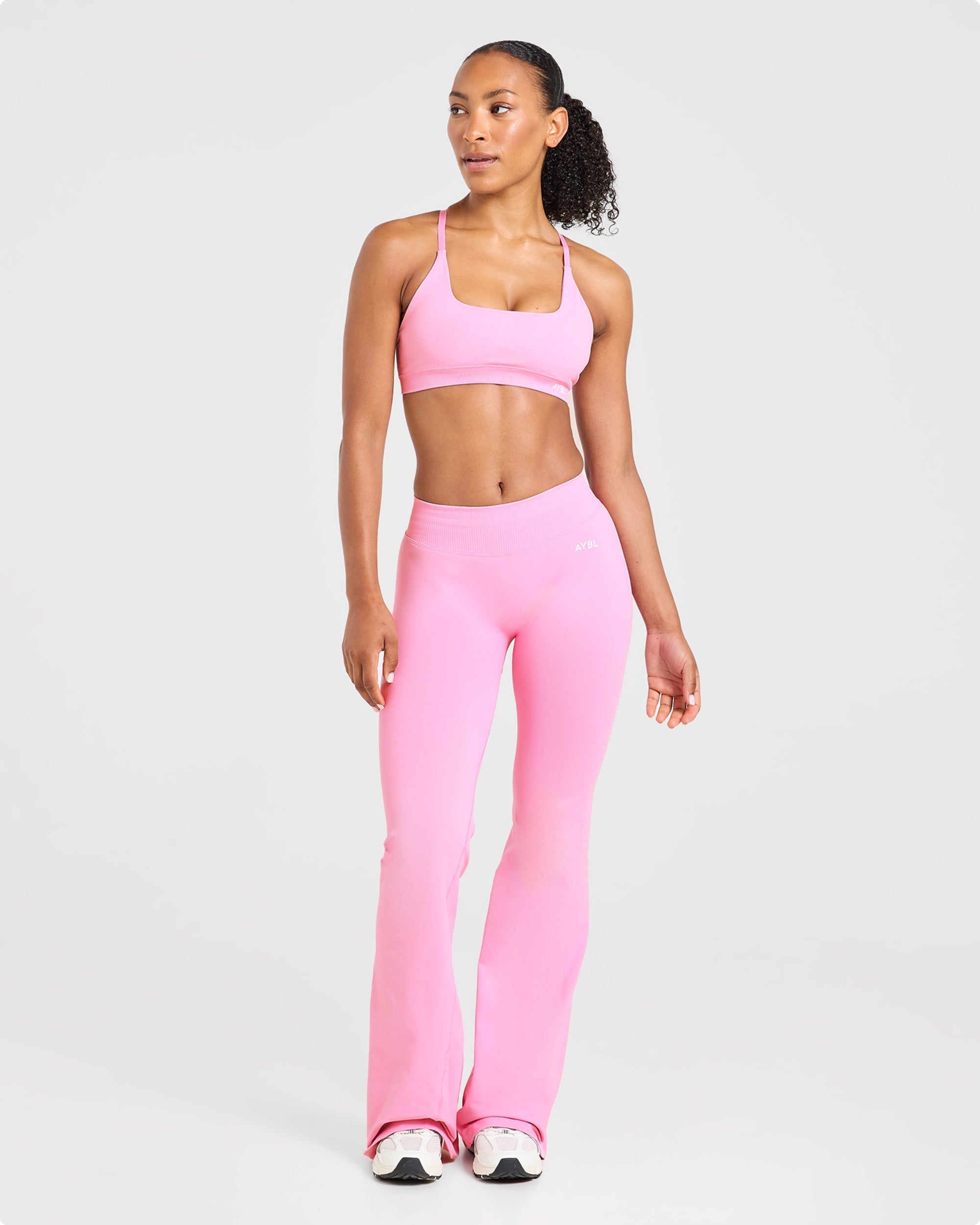 Enhance Seamless Flared Leggings - Sugar Rosa
